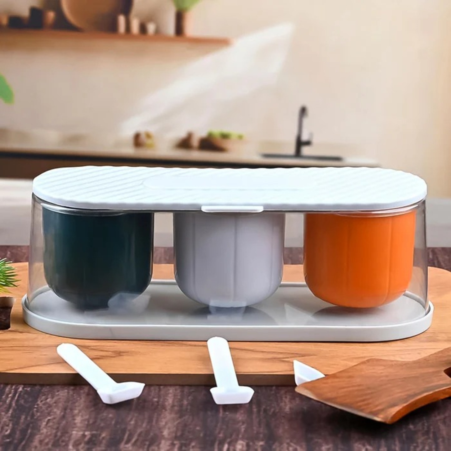 Home Kitchen 3 Grid Seasoning Spice / Masala Box Kit with Spoon (Multicolor / 1 Set)MOQ6