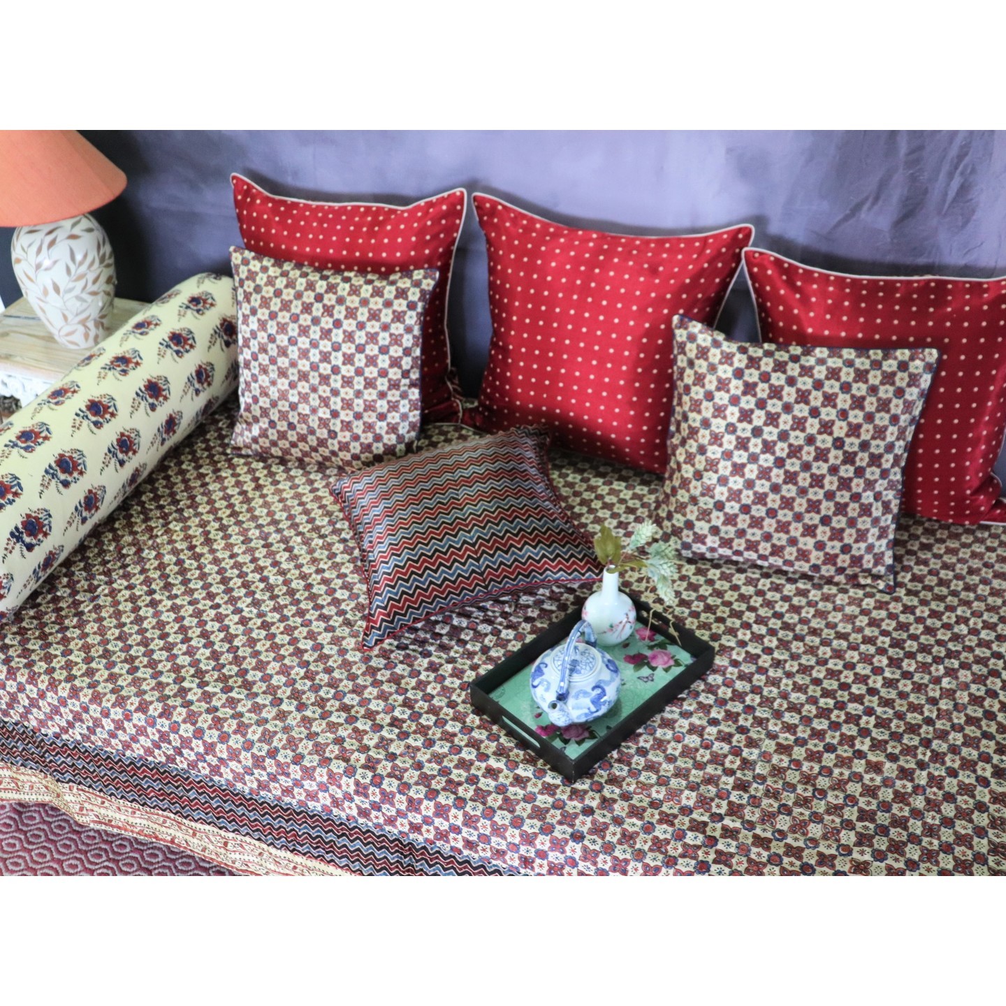 Rangrez Reversible Mashroo Silk Single Quilted Bedspread