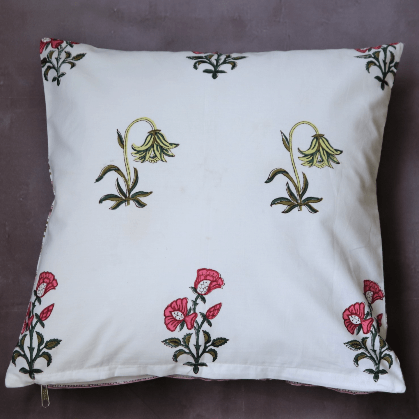 Vasant 40cmsx40cms Cushion Cover