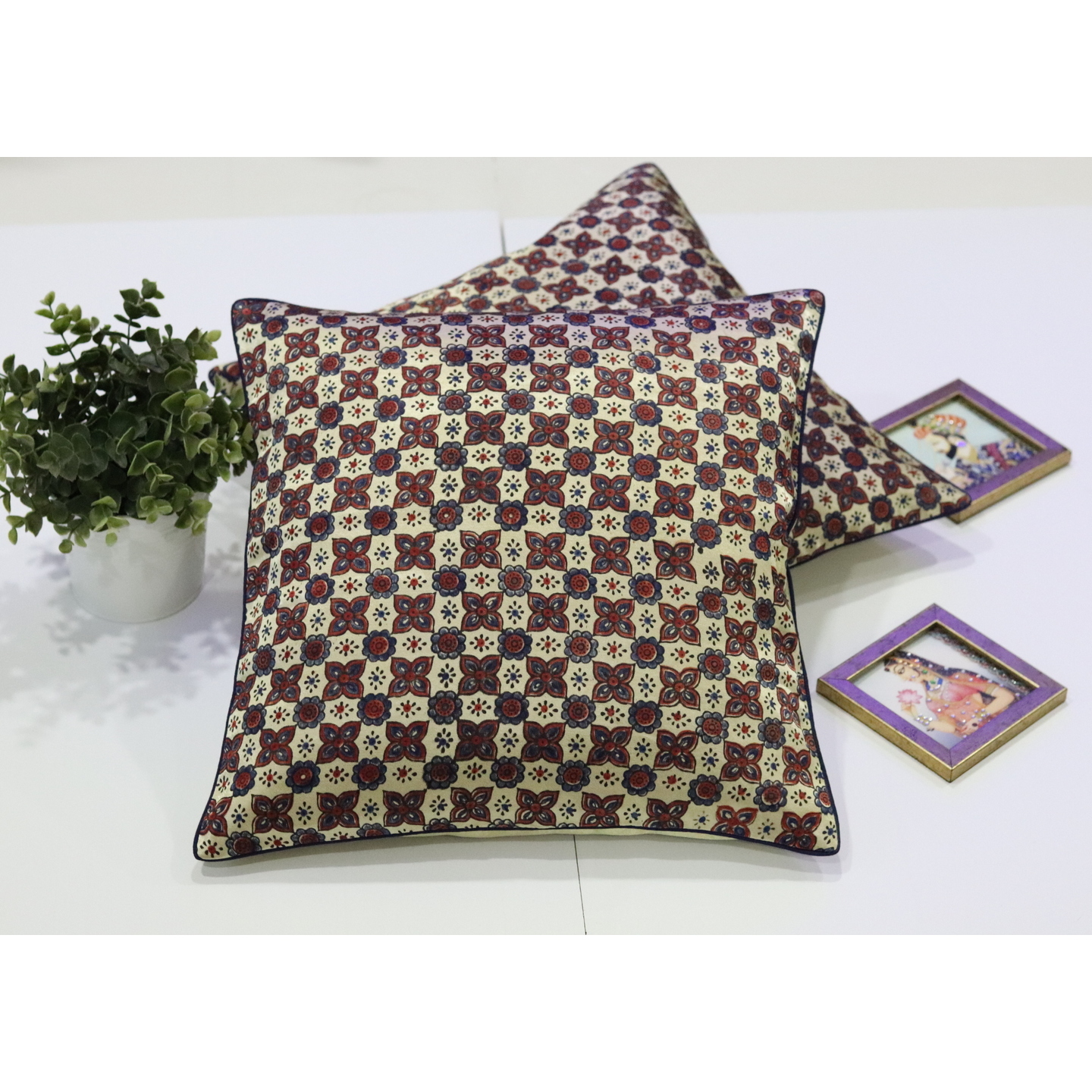 Vidhi Mashroo Silk 40cmsx40cms Cushion Cover
