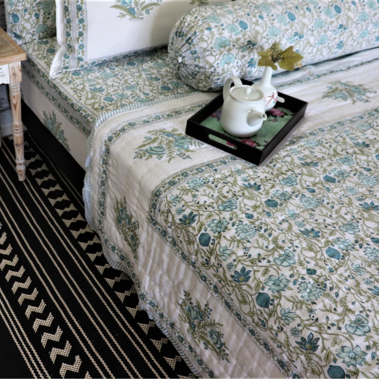 800TC Blue Garden Single Size Fitted Sheet Set