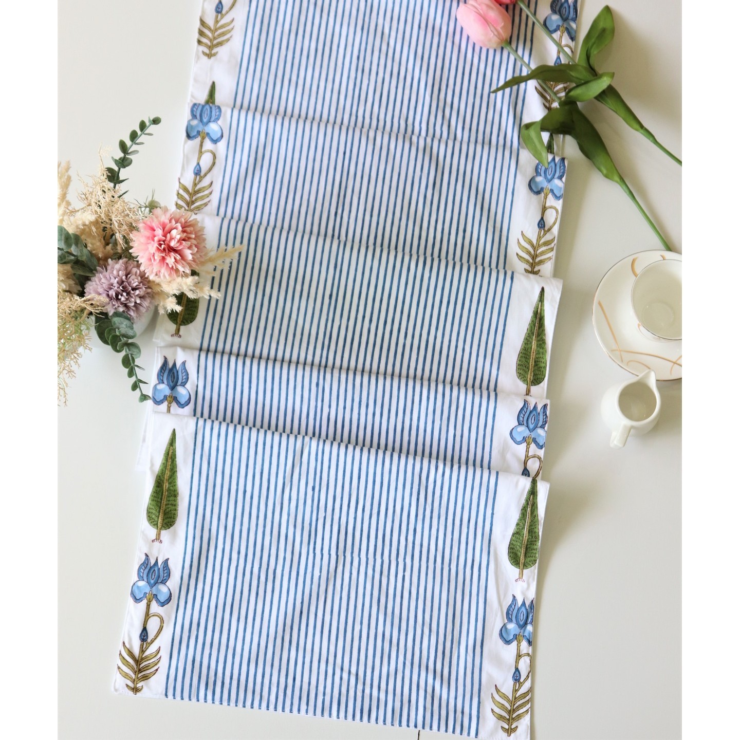 Nalini Table Runner