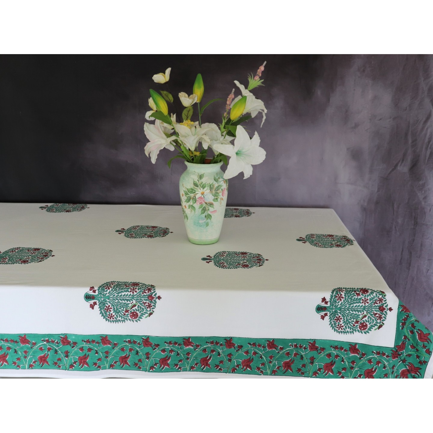 Summer Bliss 6 Seater Table Cloth