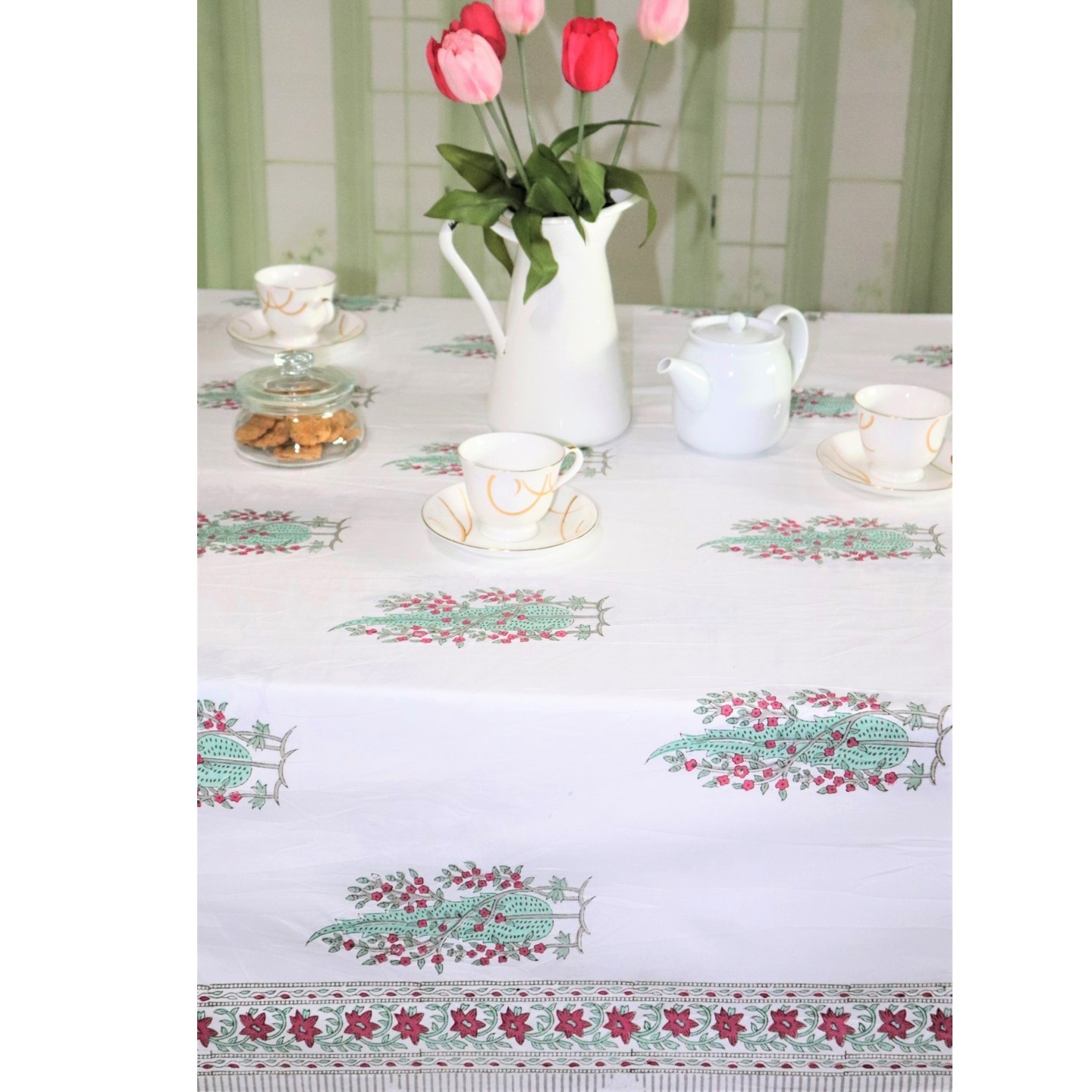 Chinaar 4 Seater Table Cloth