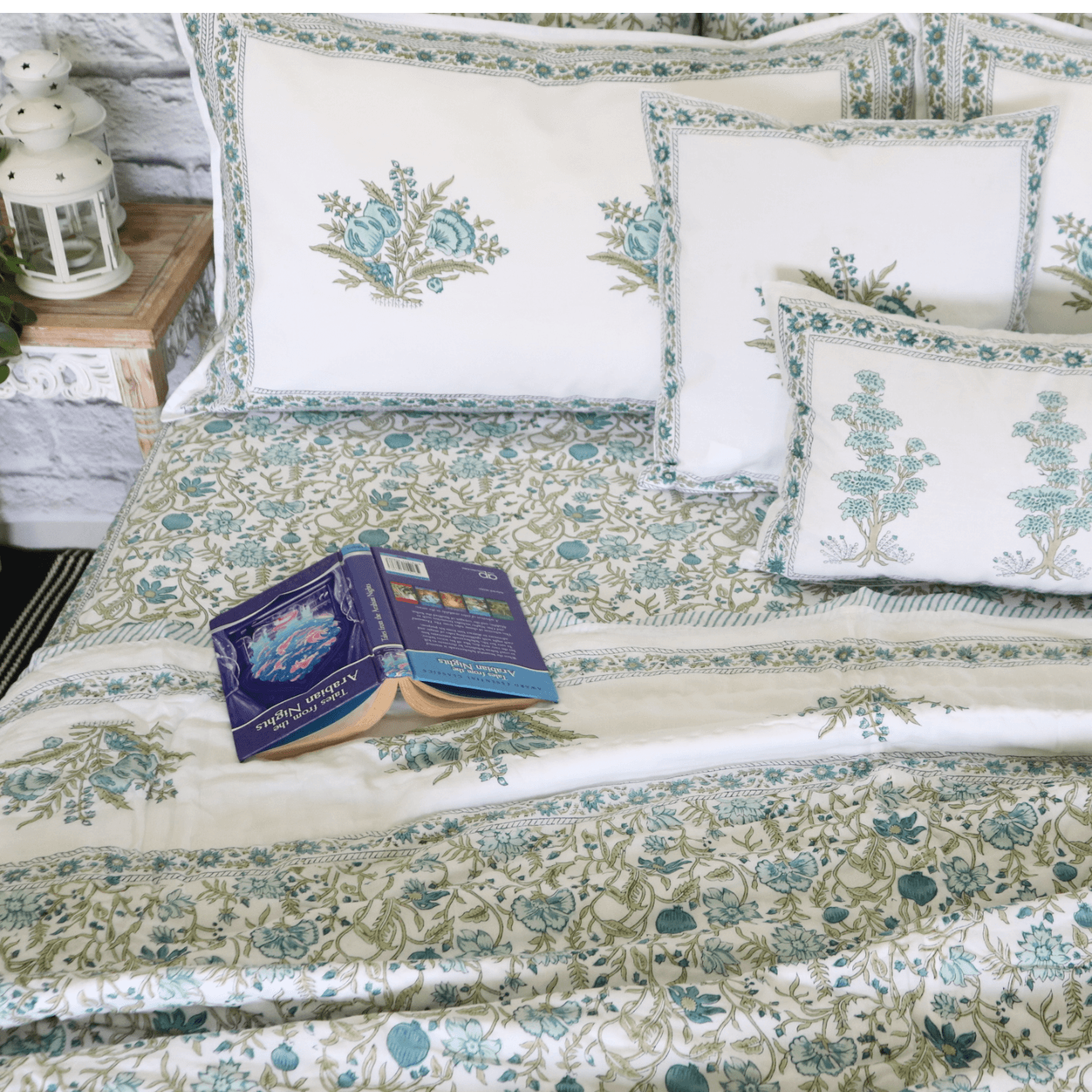 800TC Blue Garden Super King Flat Sheet Set