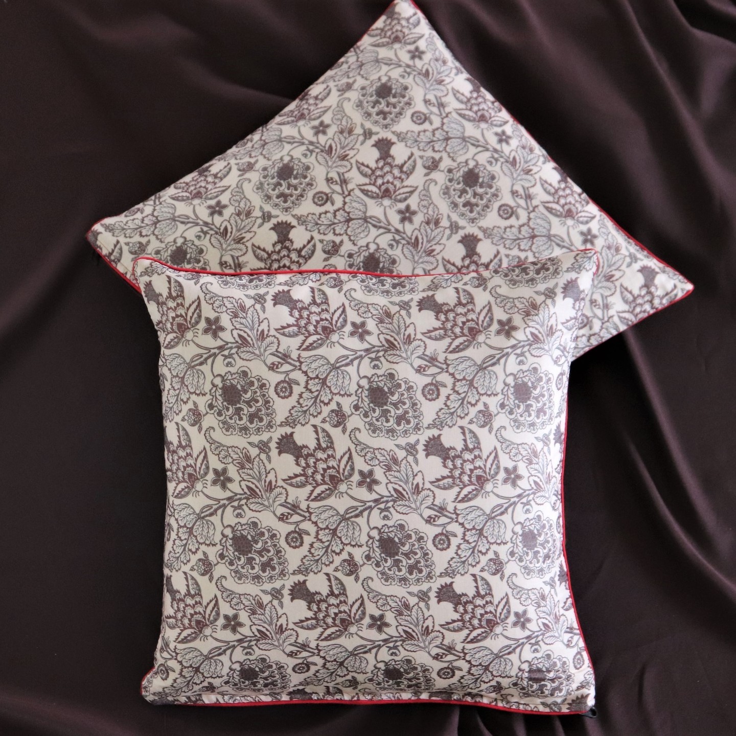 Brinda 50x50 Cushion Cover