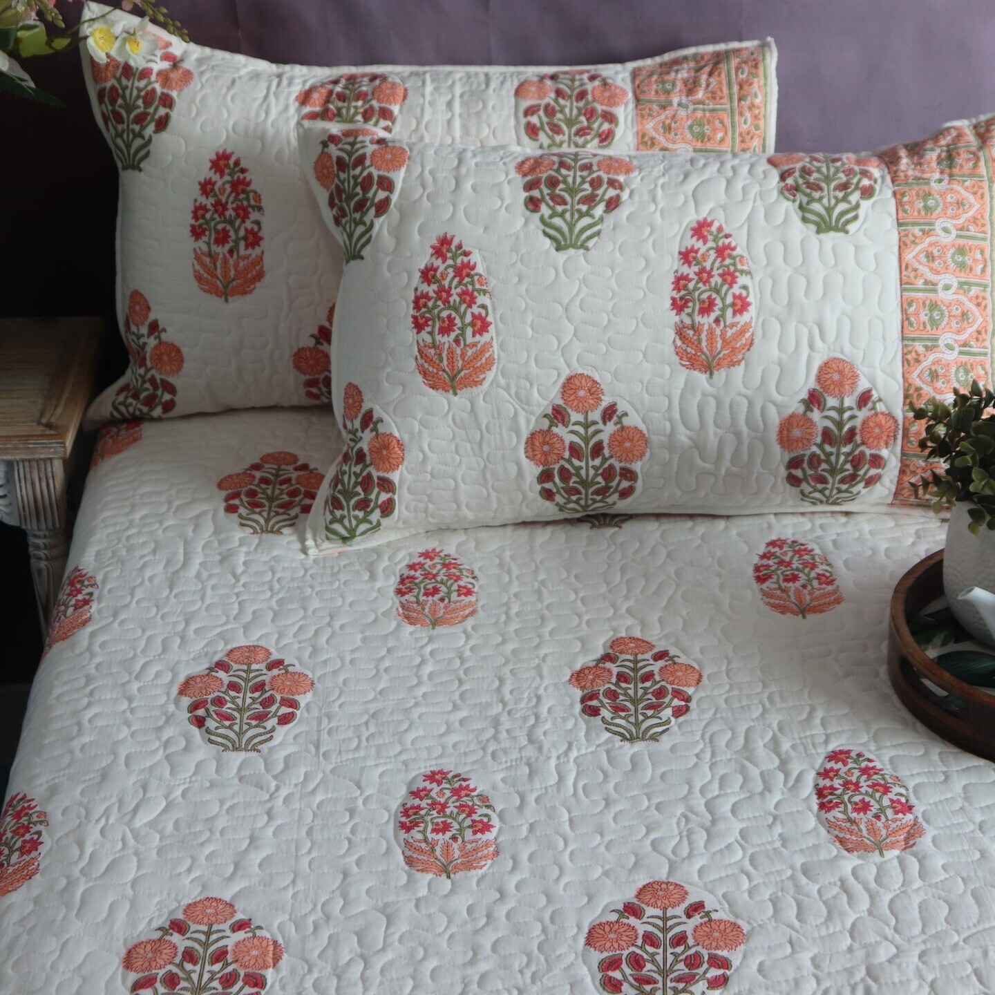 Roopa Super KingKing Quilted Bedspread Set