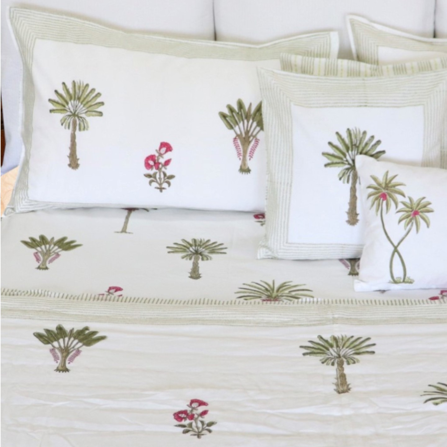 800TC Palm Tree Single Fitted Sheet Set