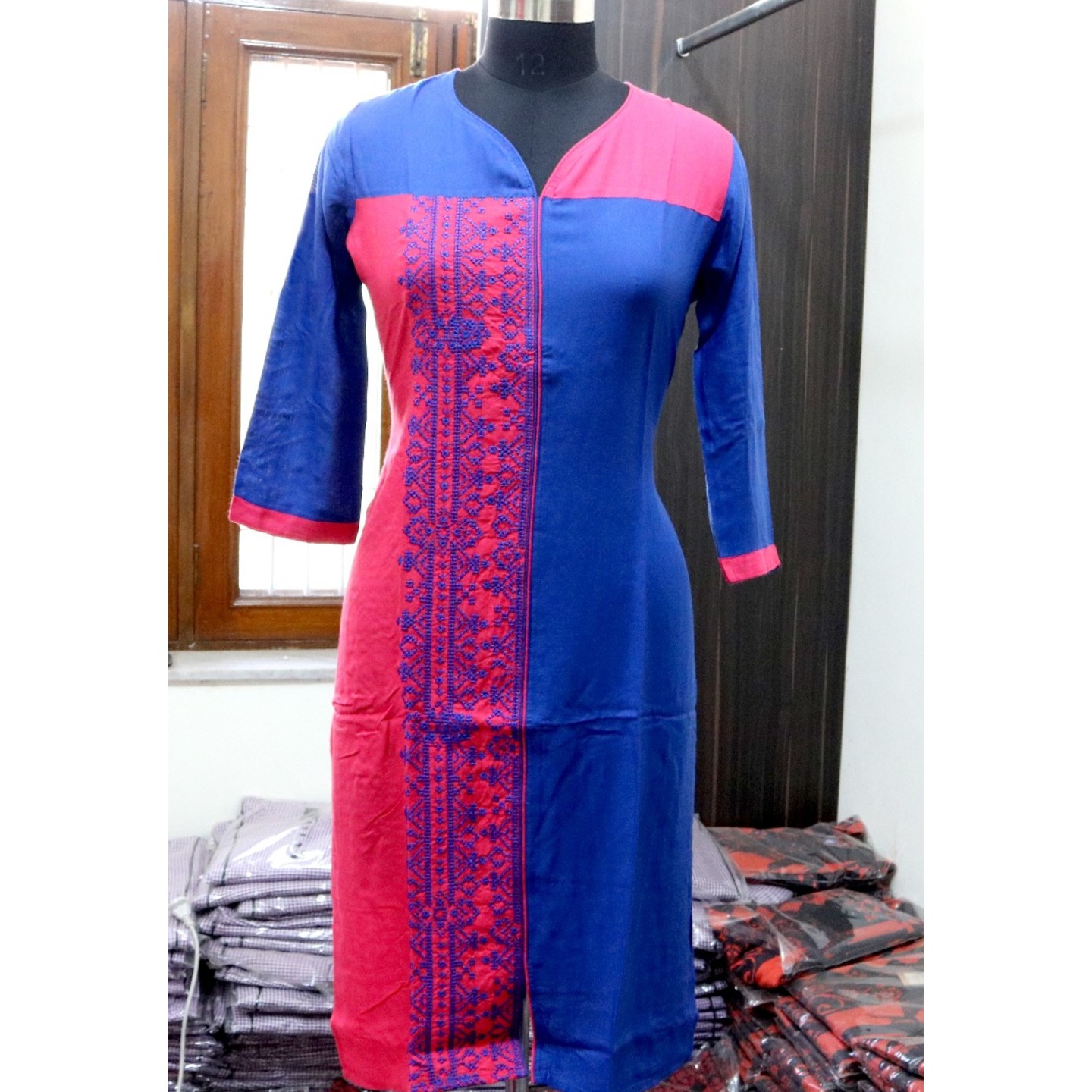 Embroidered kurti