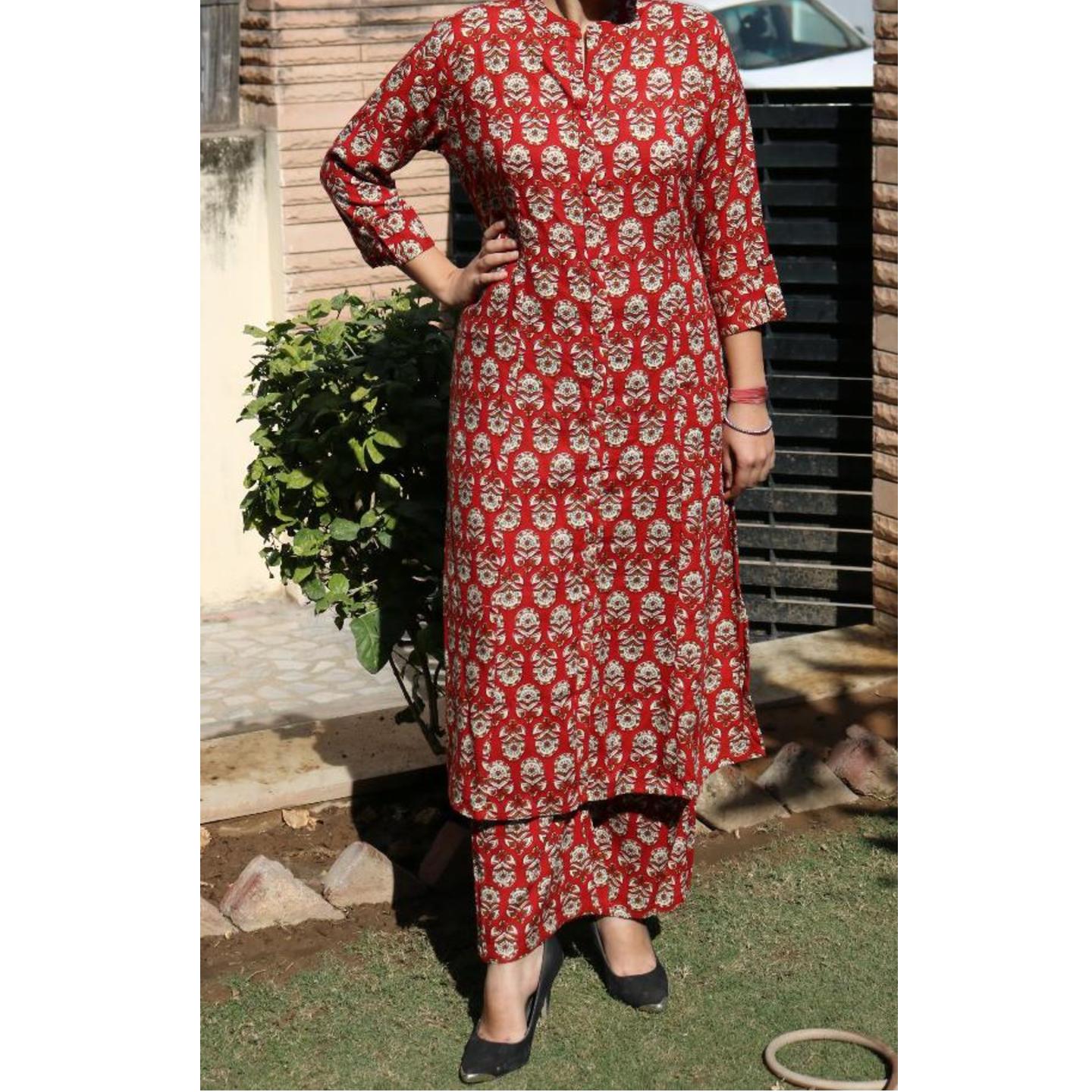 Red printed kurti pant