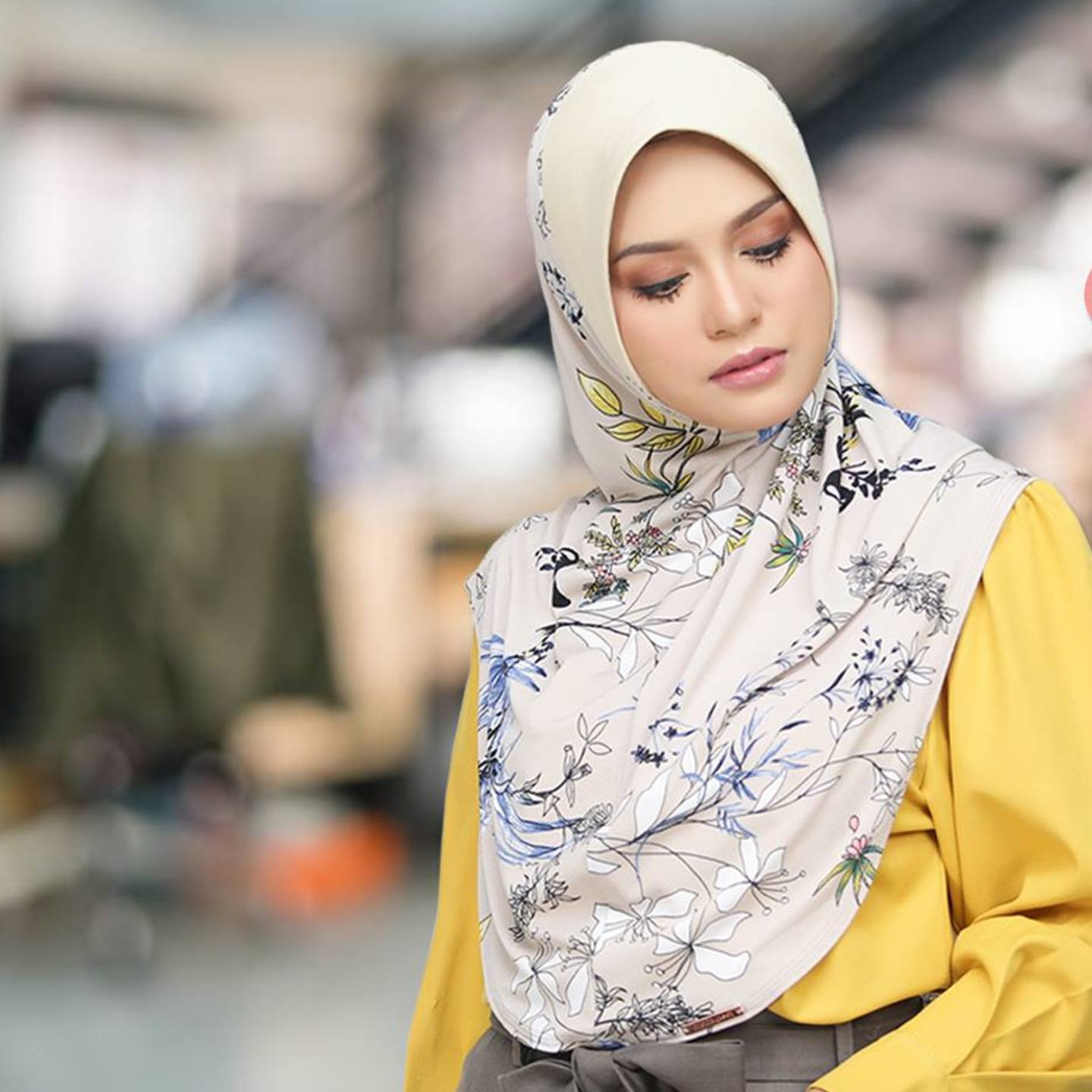 comfortable easy to wear instant hijab with soft awning