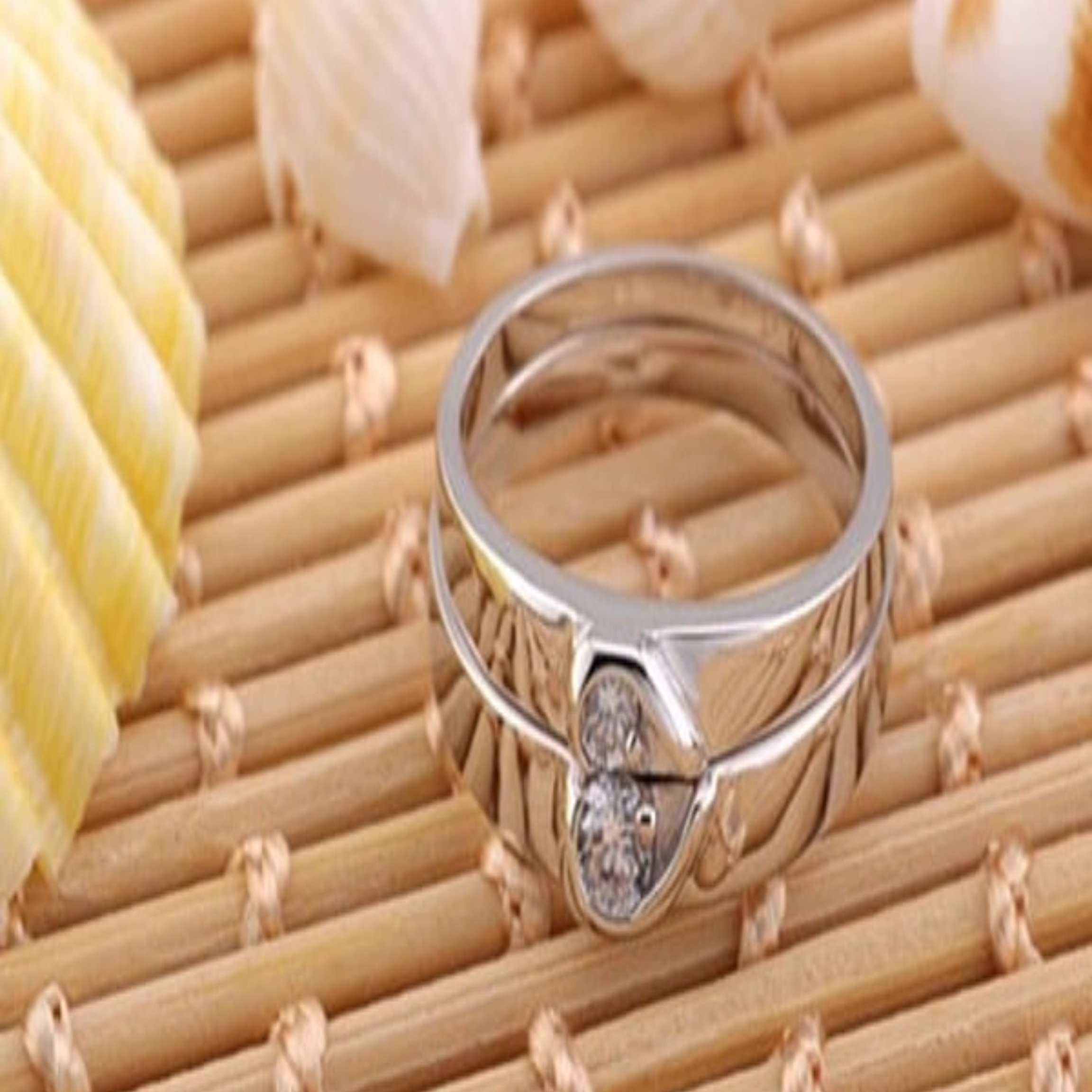 Couple 1heart 2lives Ring