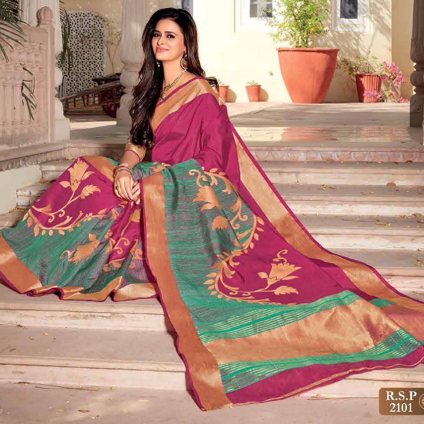 Beautiful Traditional Looking Banarasi Silk Sarees With Zari Thread Work.