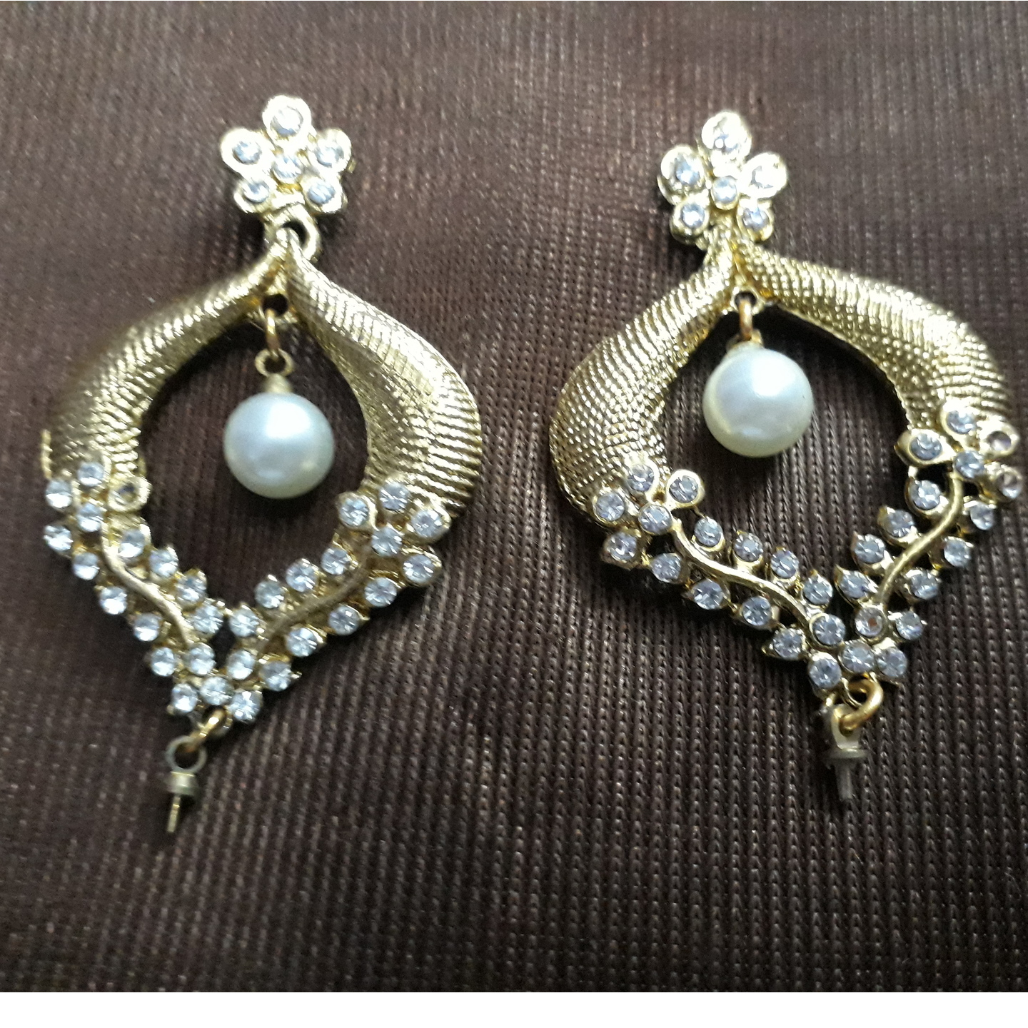 Traditional Ethnic Golden Pearl Wedding Earrings for women