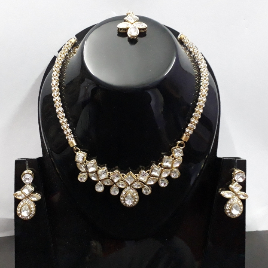 White kundan Necklace Set For Women 