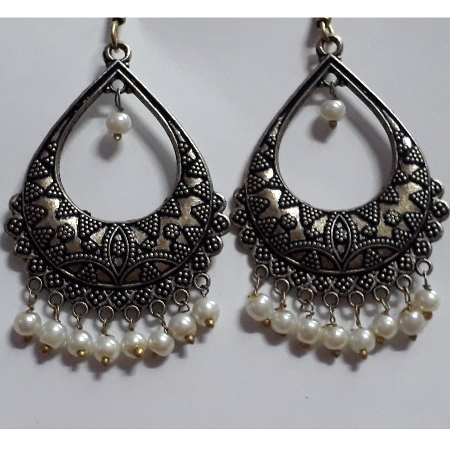 Fashion Drop shape stylish hanging earrings for Cute girls and Beautiful Womens 