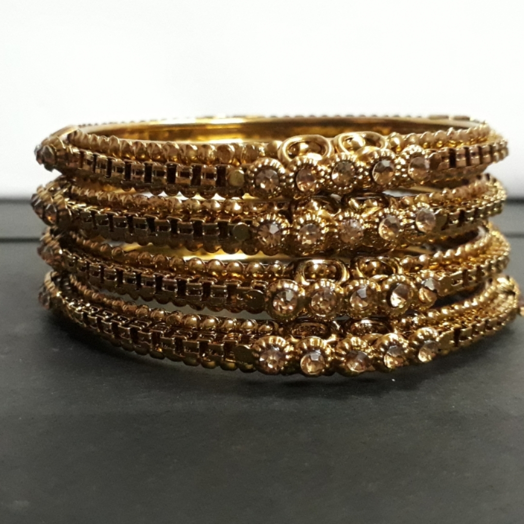 Royal Antique Designed Bangles