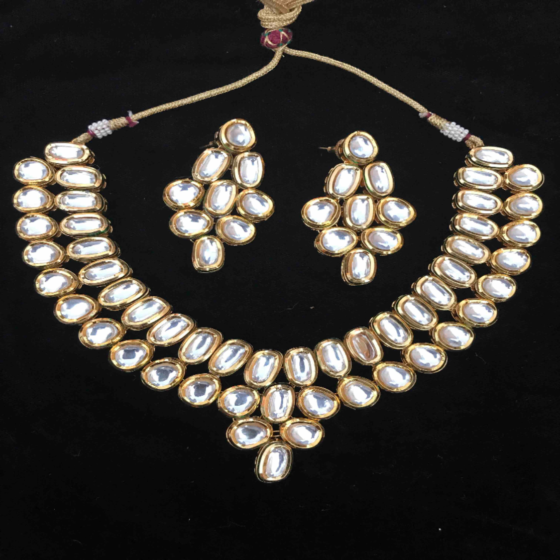 kundan set with earrings 