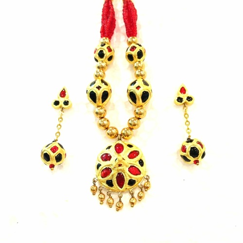 Bakharua Moni with Jaapi