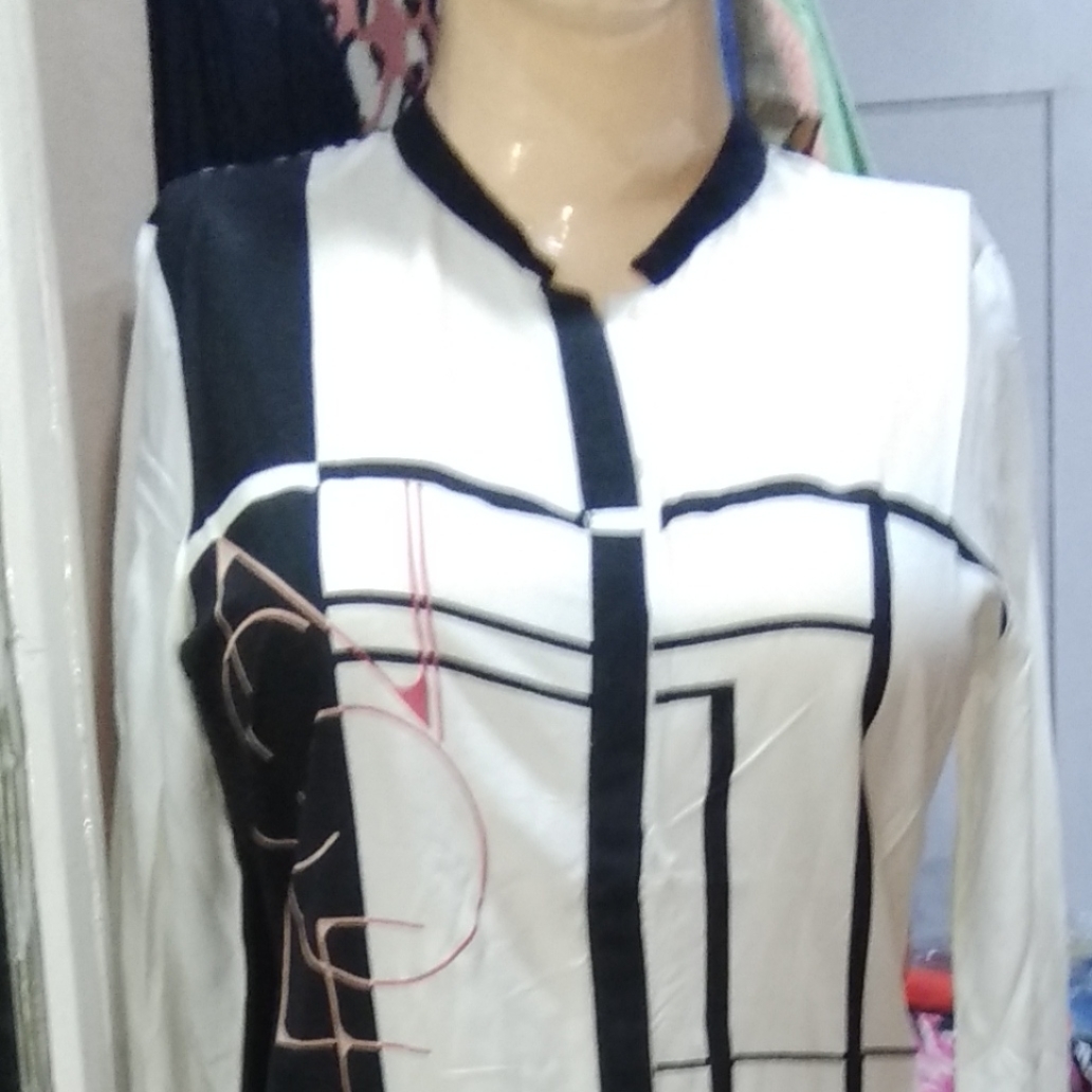 W brand Kurti