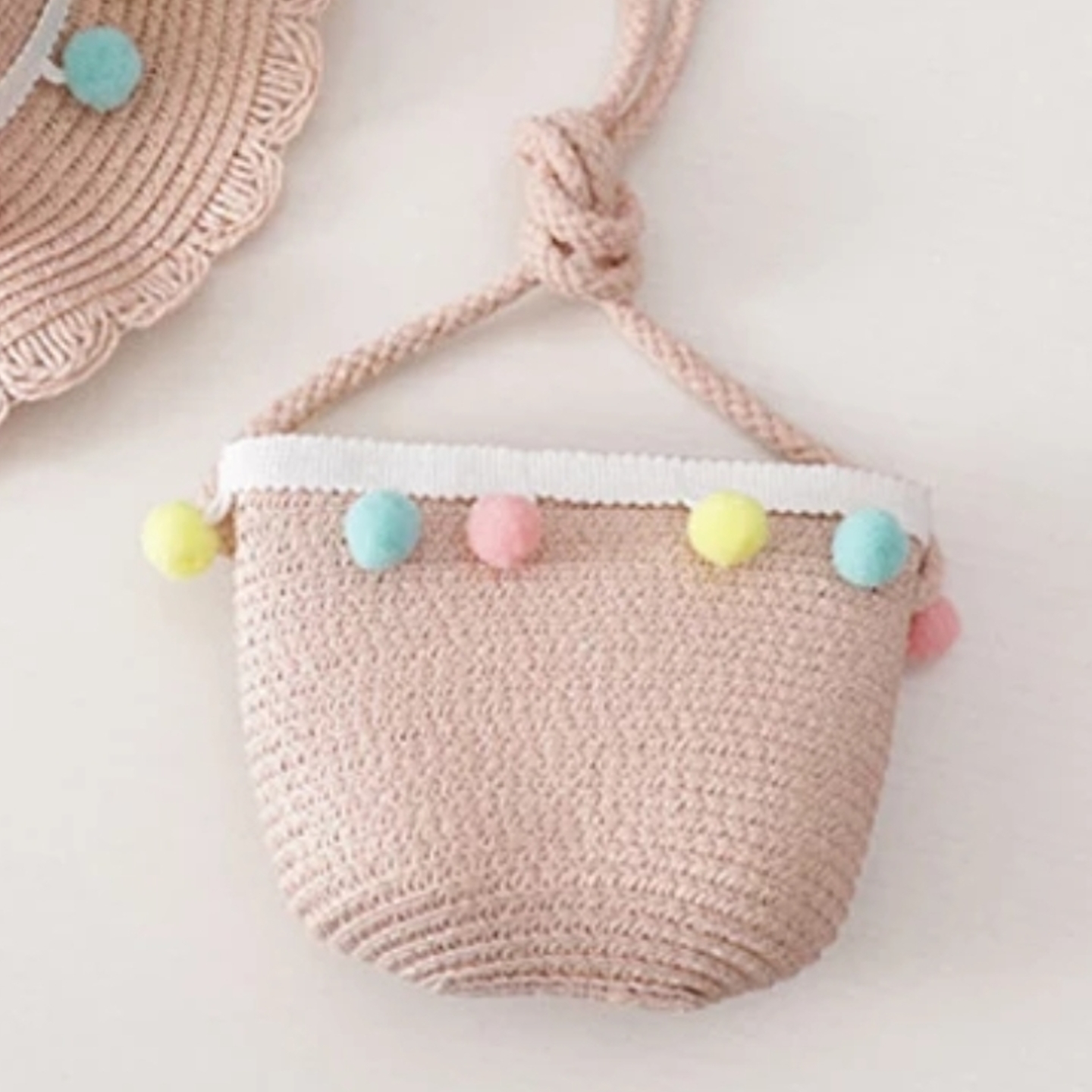 Pom Pom Pink
