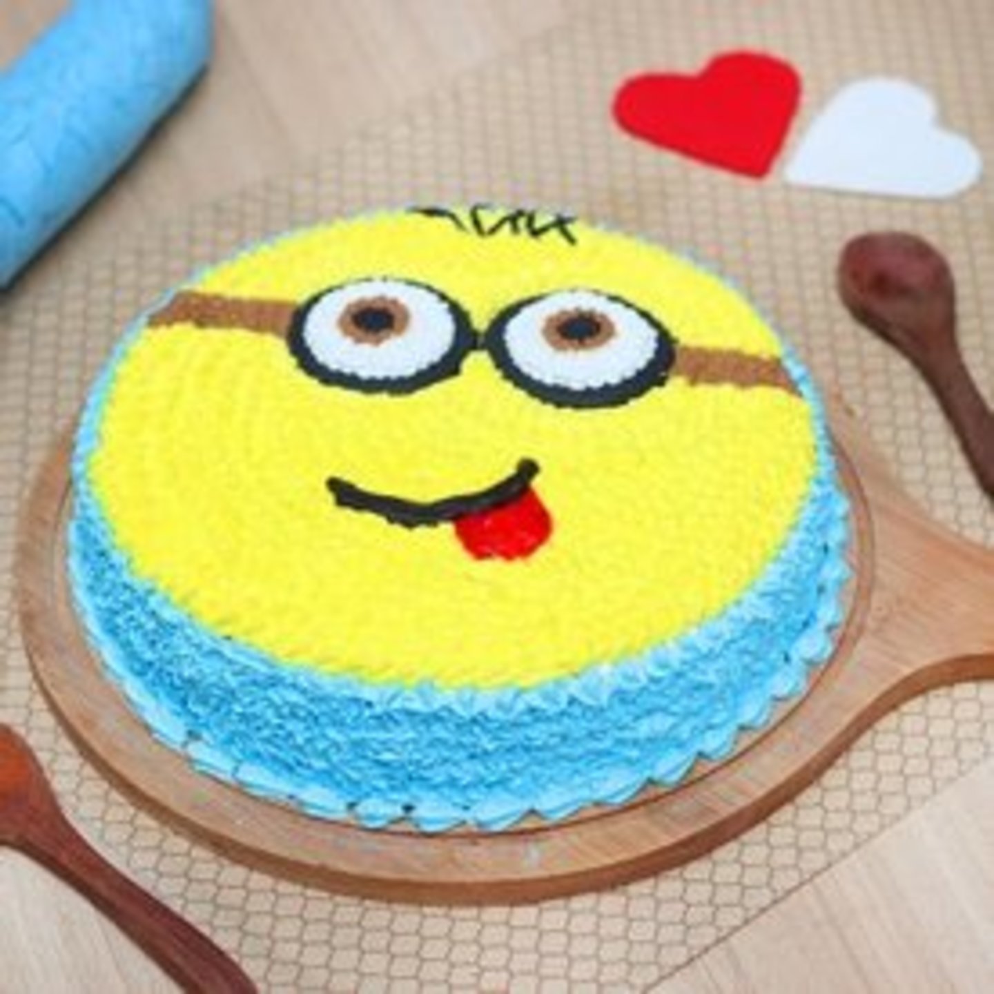 Goofy minion Cake 