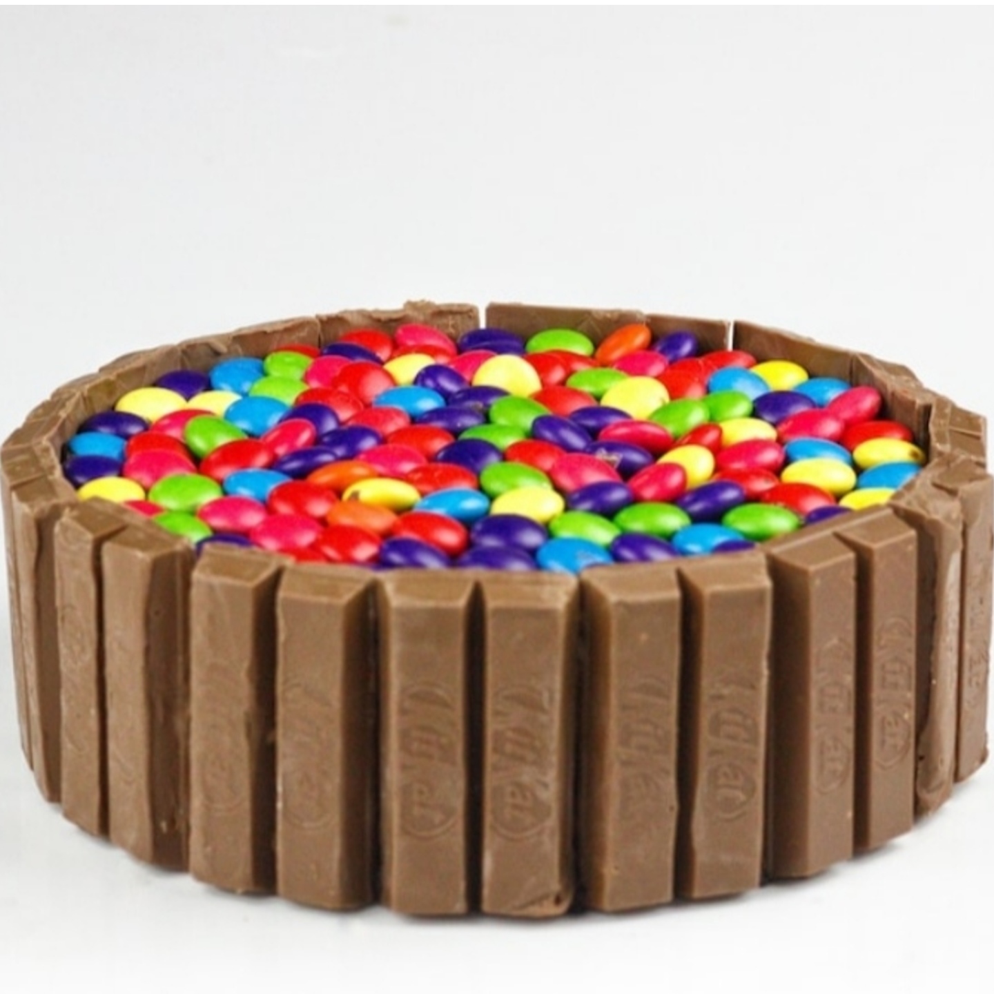 KitKat cake 1 kg