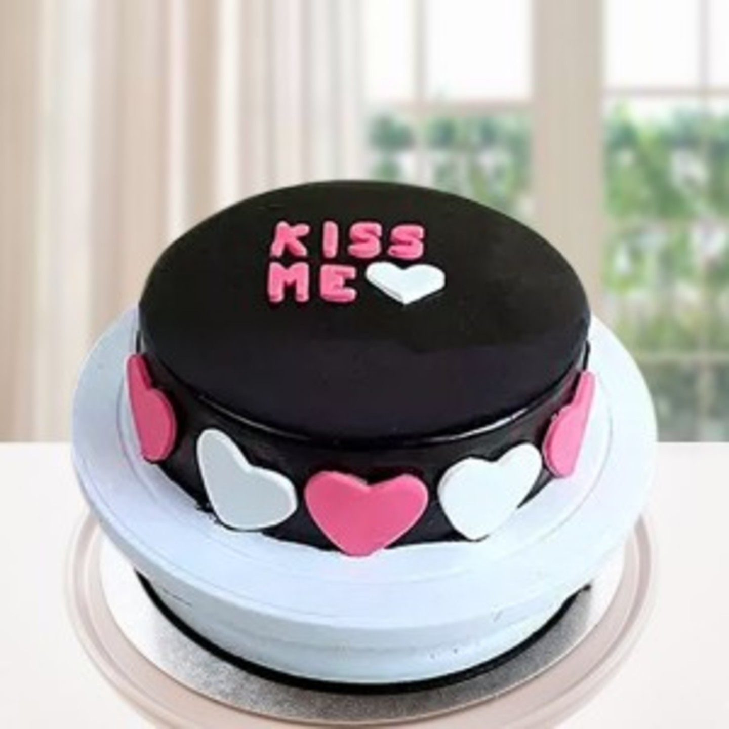 kiss me chocolate cake 