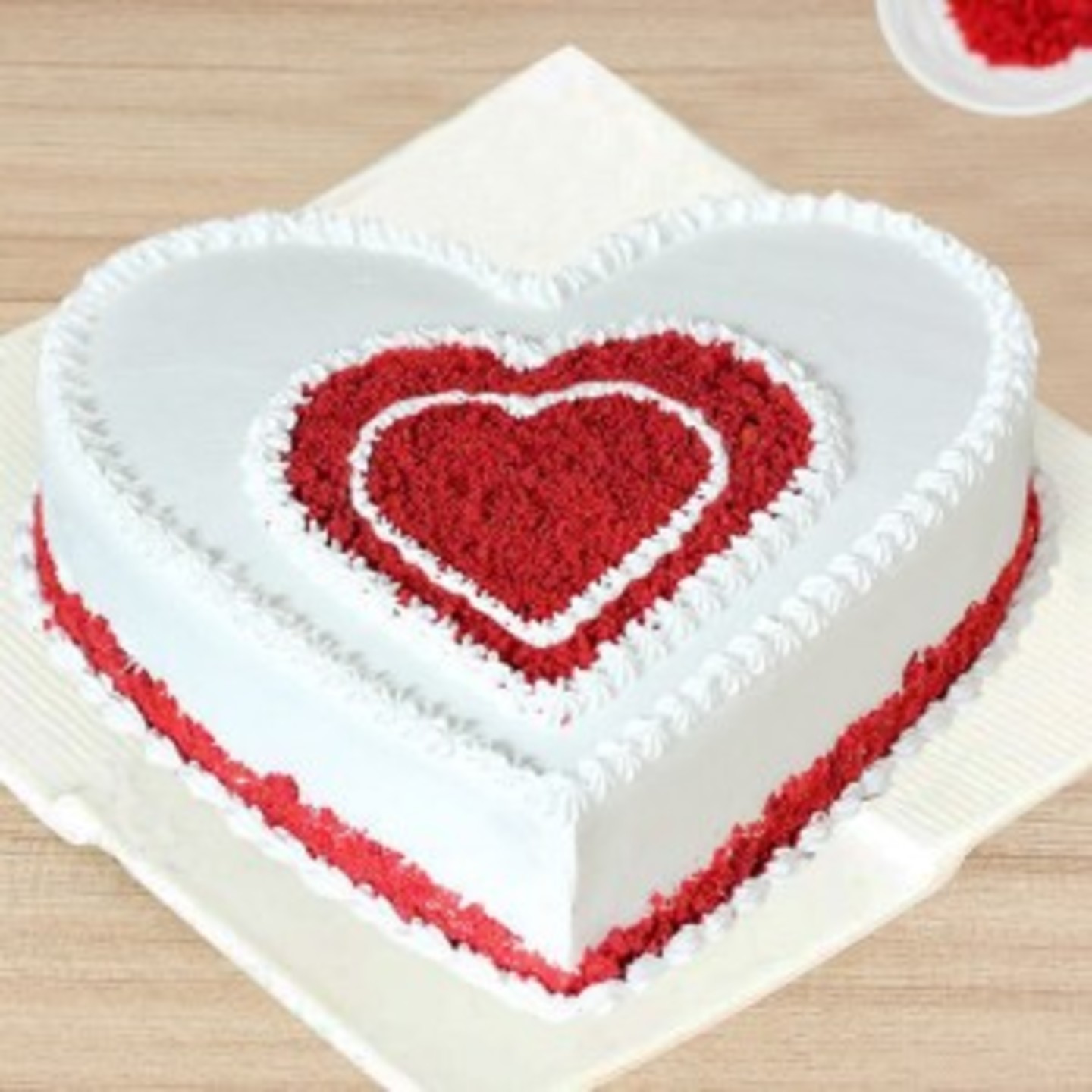 Heartfelt Red Velvet Cake 