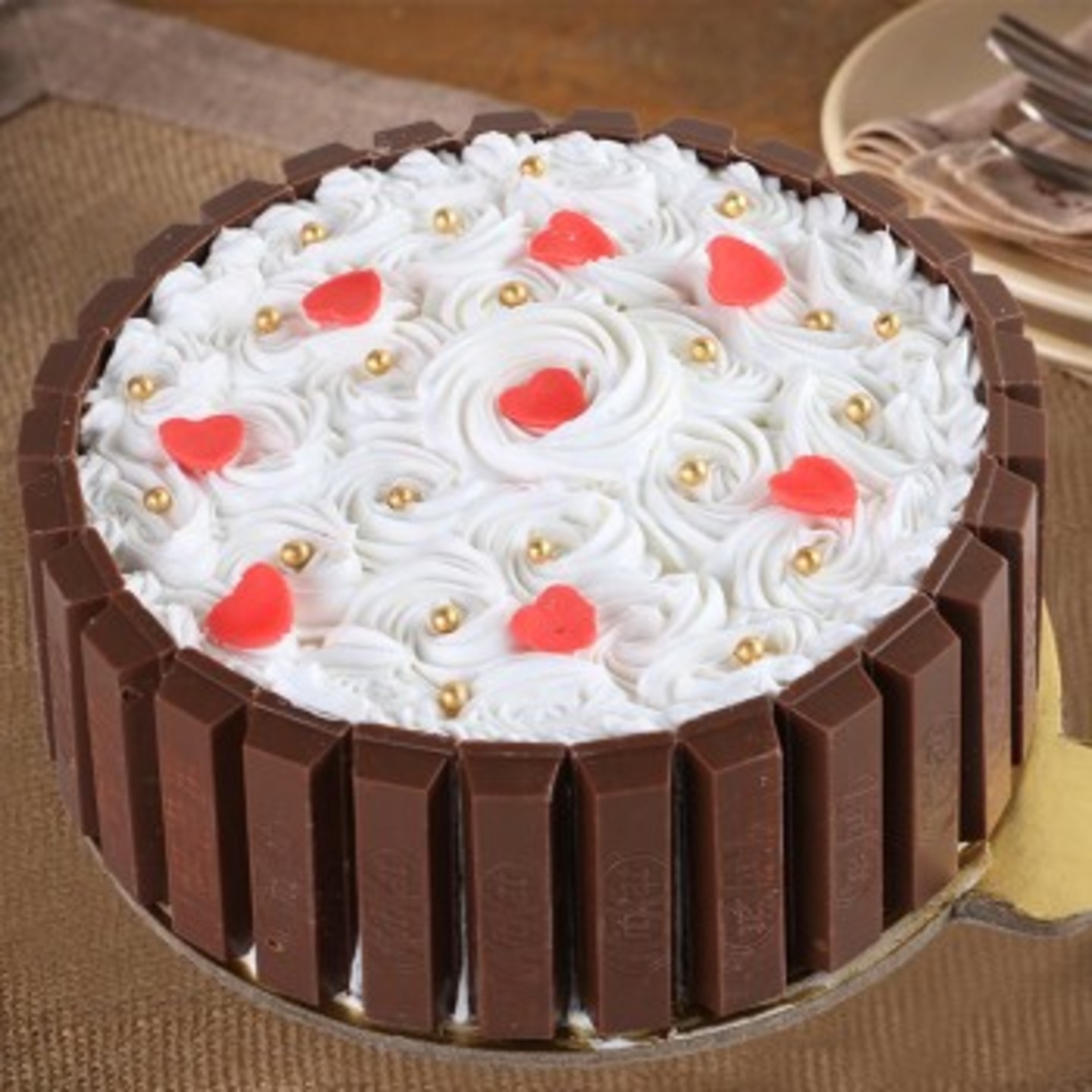 Kitkat Beauty Cake