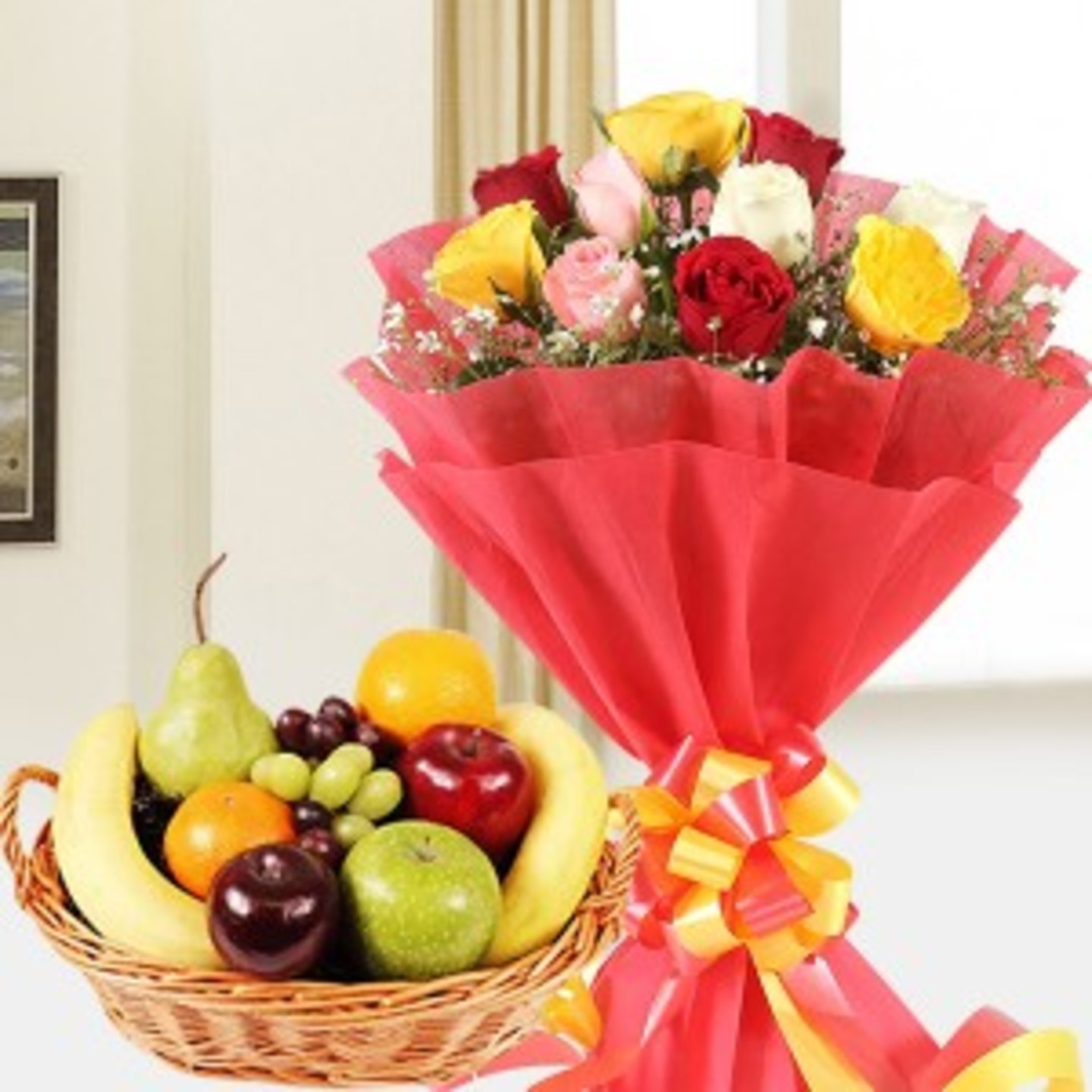 Mix Roses N Fruit Hamper