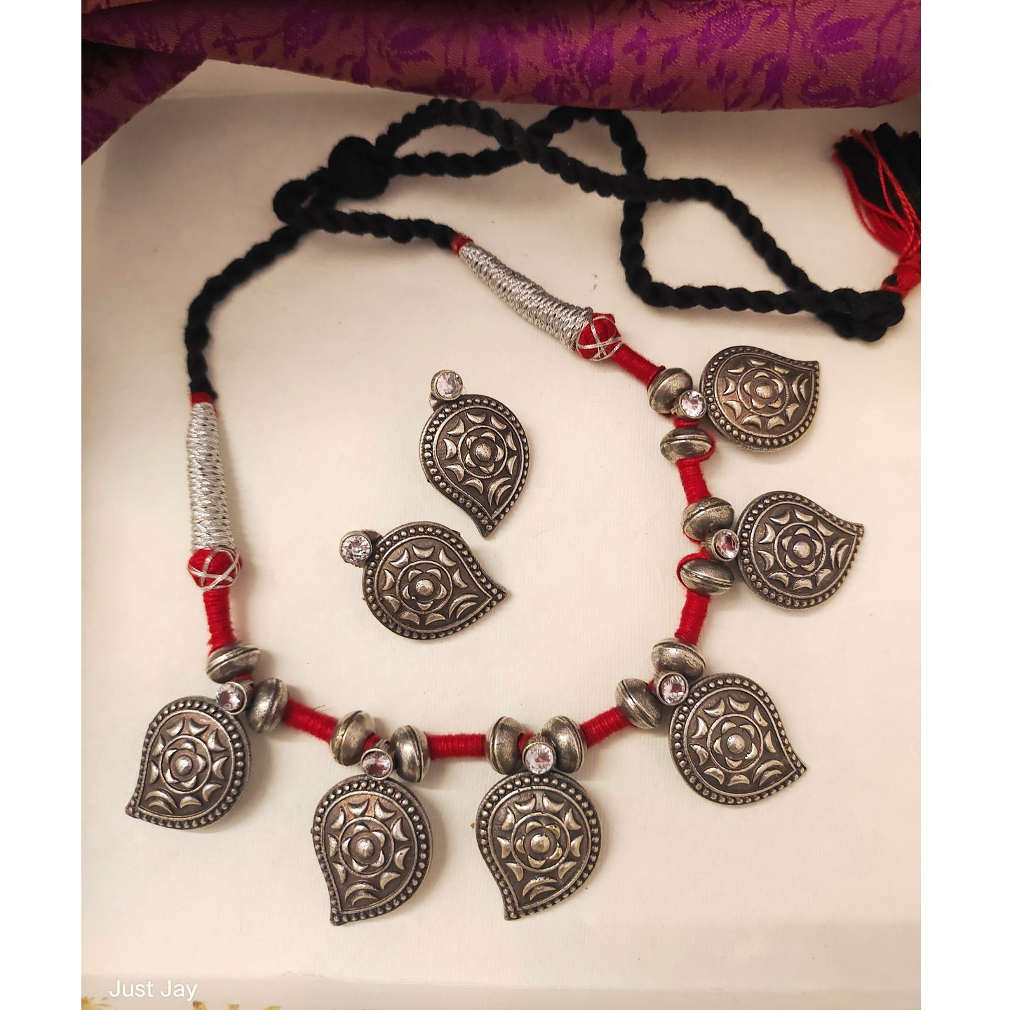 Beautiful Paisley Necklace on Red Dori