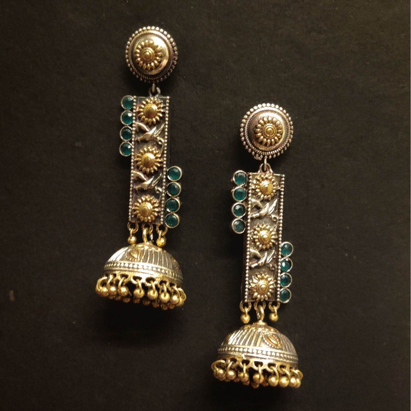 Dual Tone Jhumkas