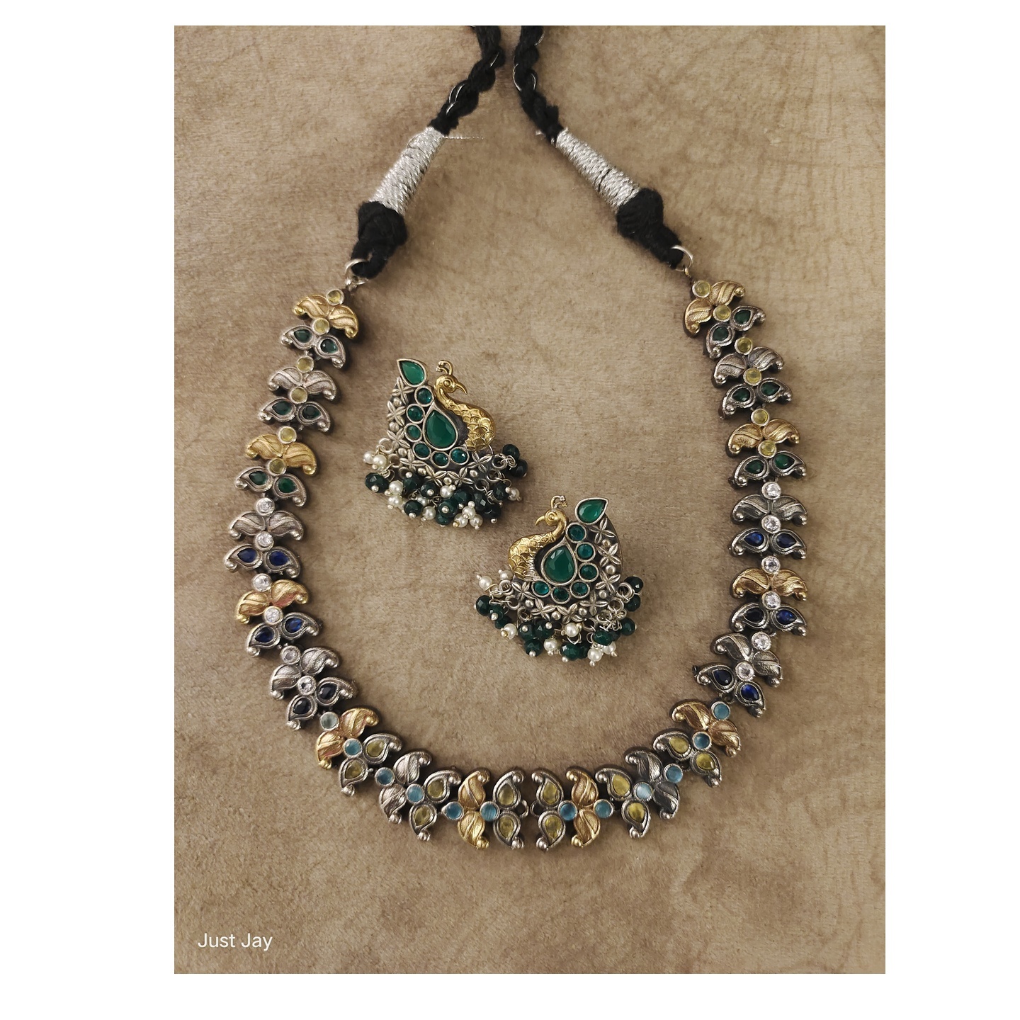 Dual Tone Necklace Set