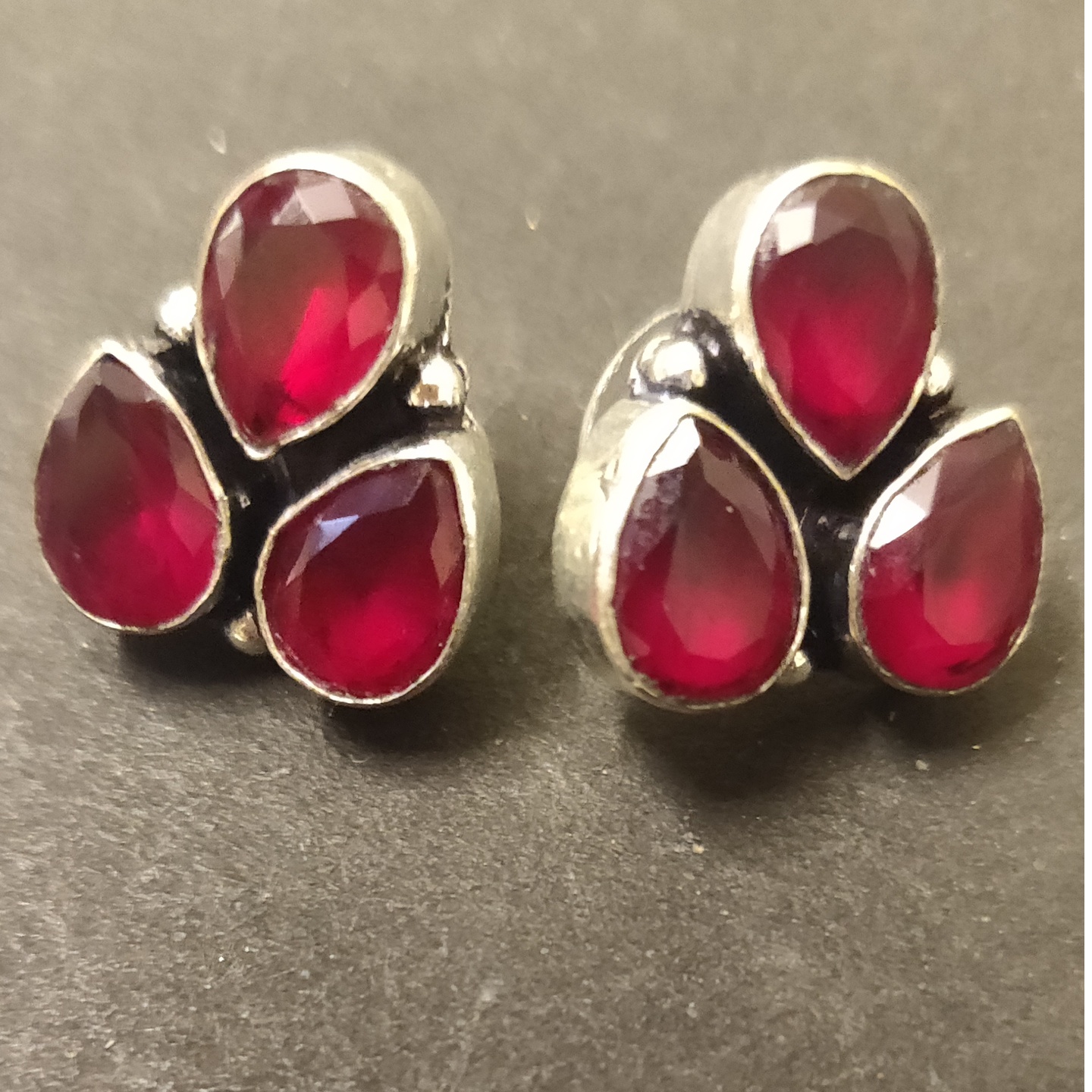 Ruby Red Earstuds in Silver Tone