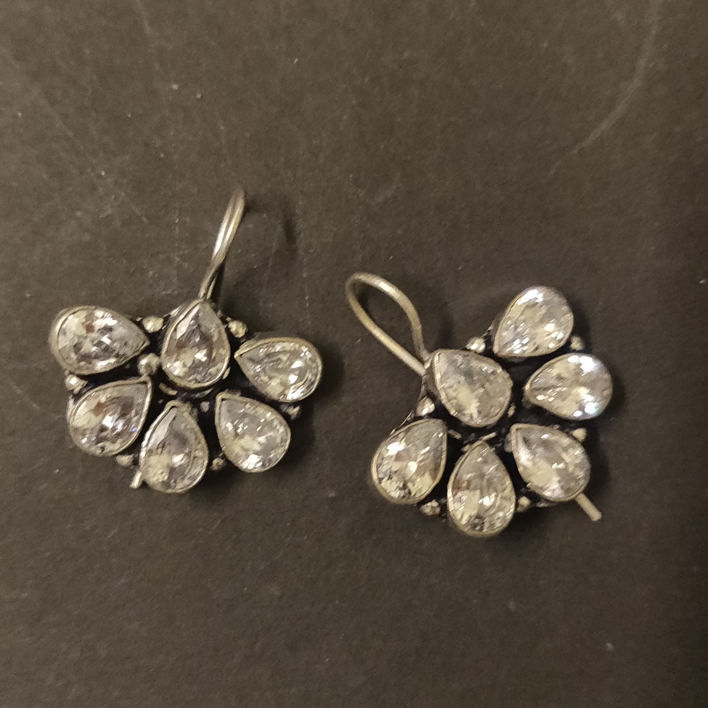 Crystal White Eardrops in Silver Tone