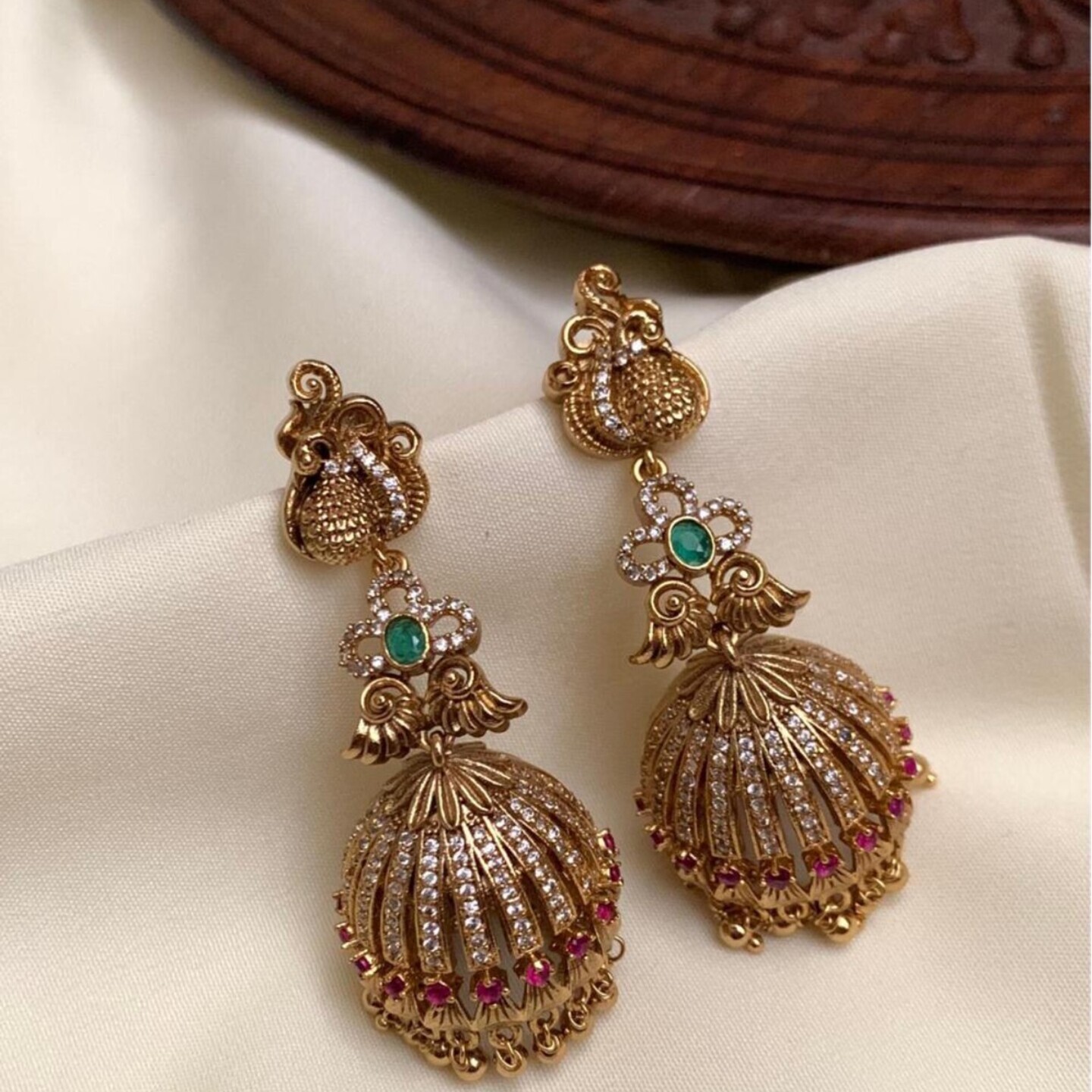 Jhumkas