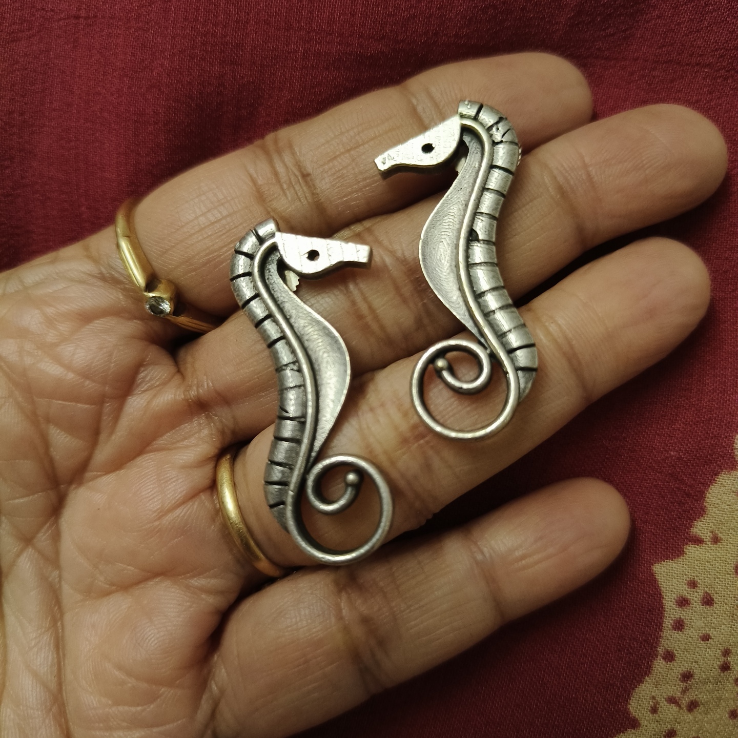 Seahorse Studs