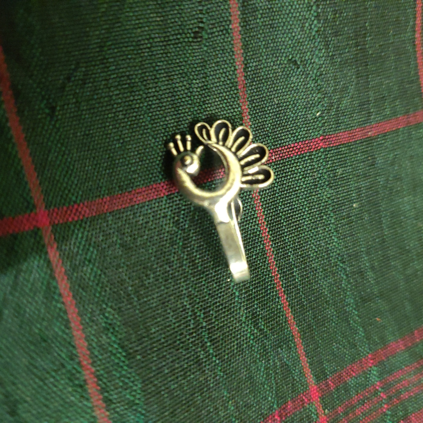 Oxidized Nose Pin