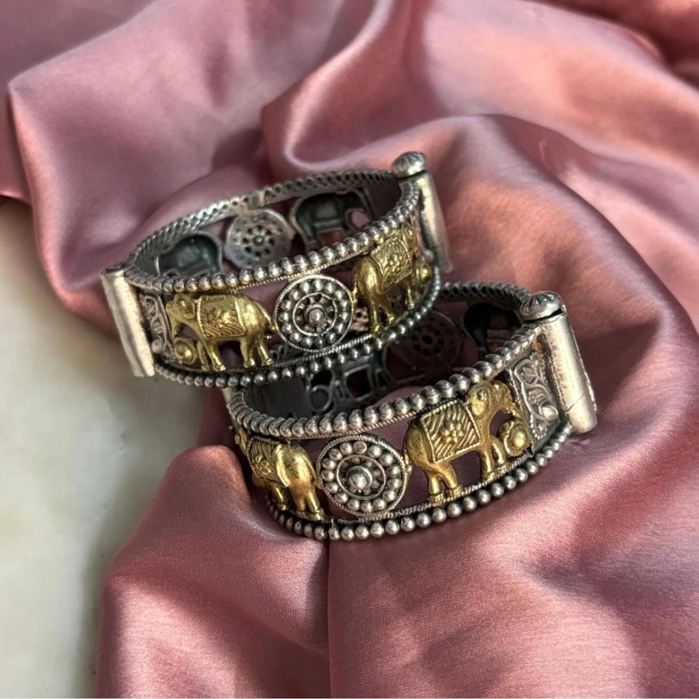 Dual Tone Bracelet - Per Piece