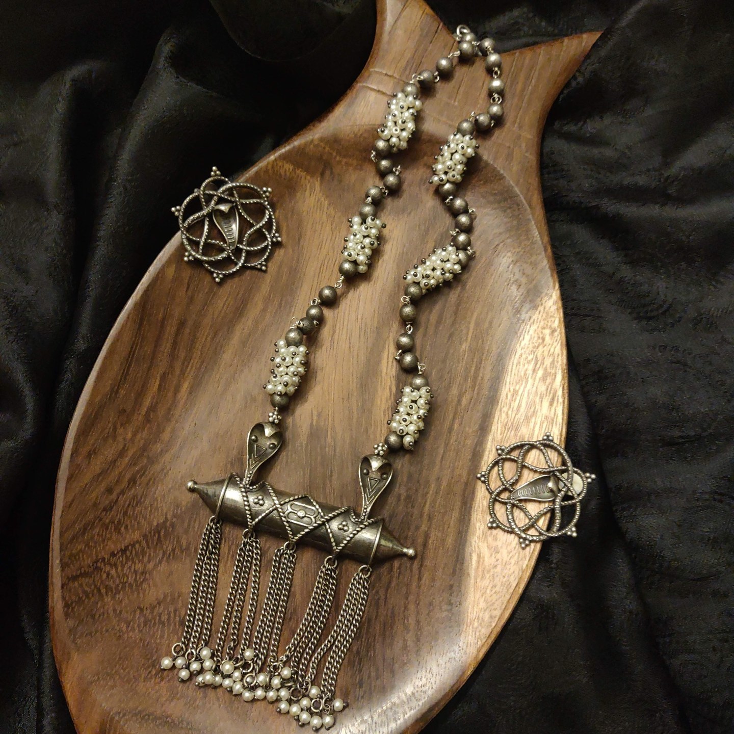Silver Lookalike Necklace Set