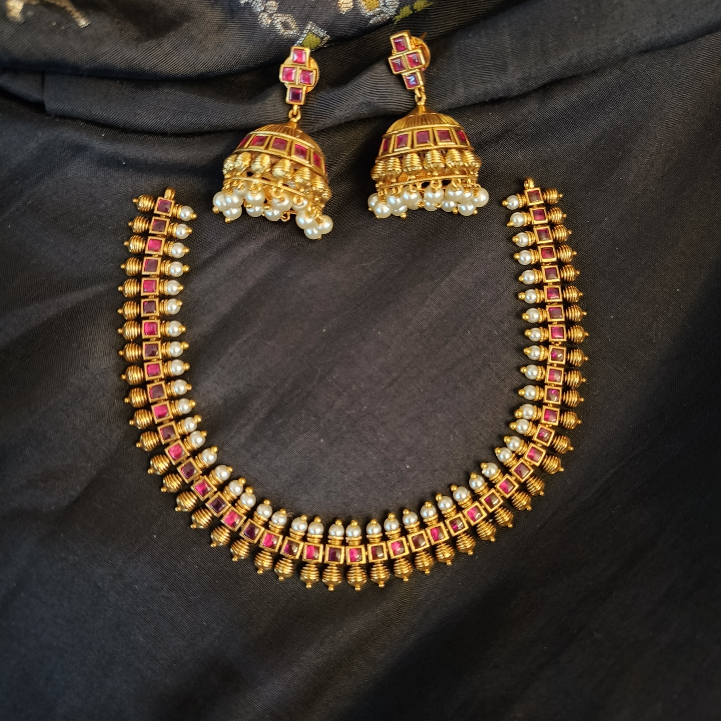 Kemp Necklace in Antique Finish