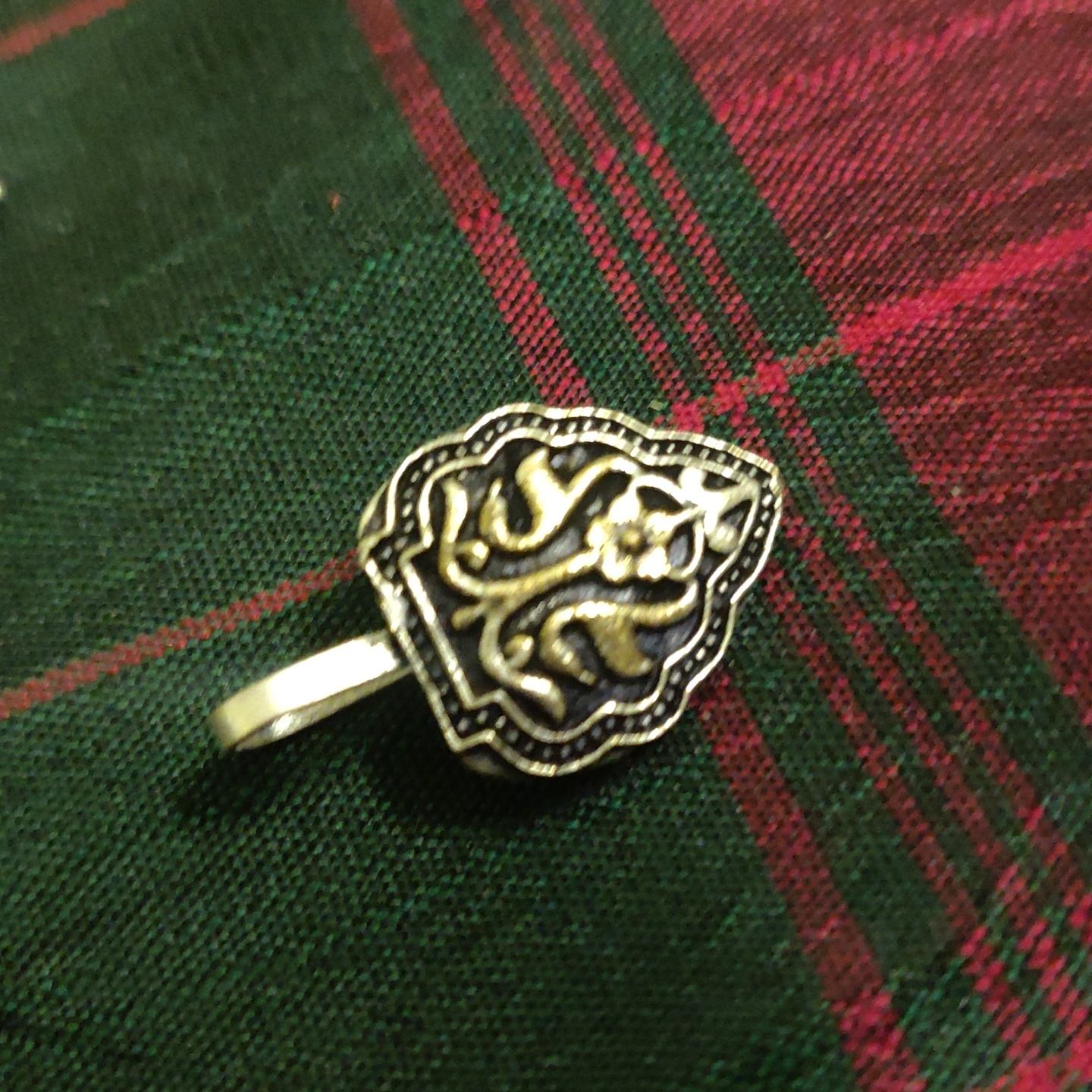Oxidized Nose Pin