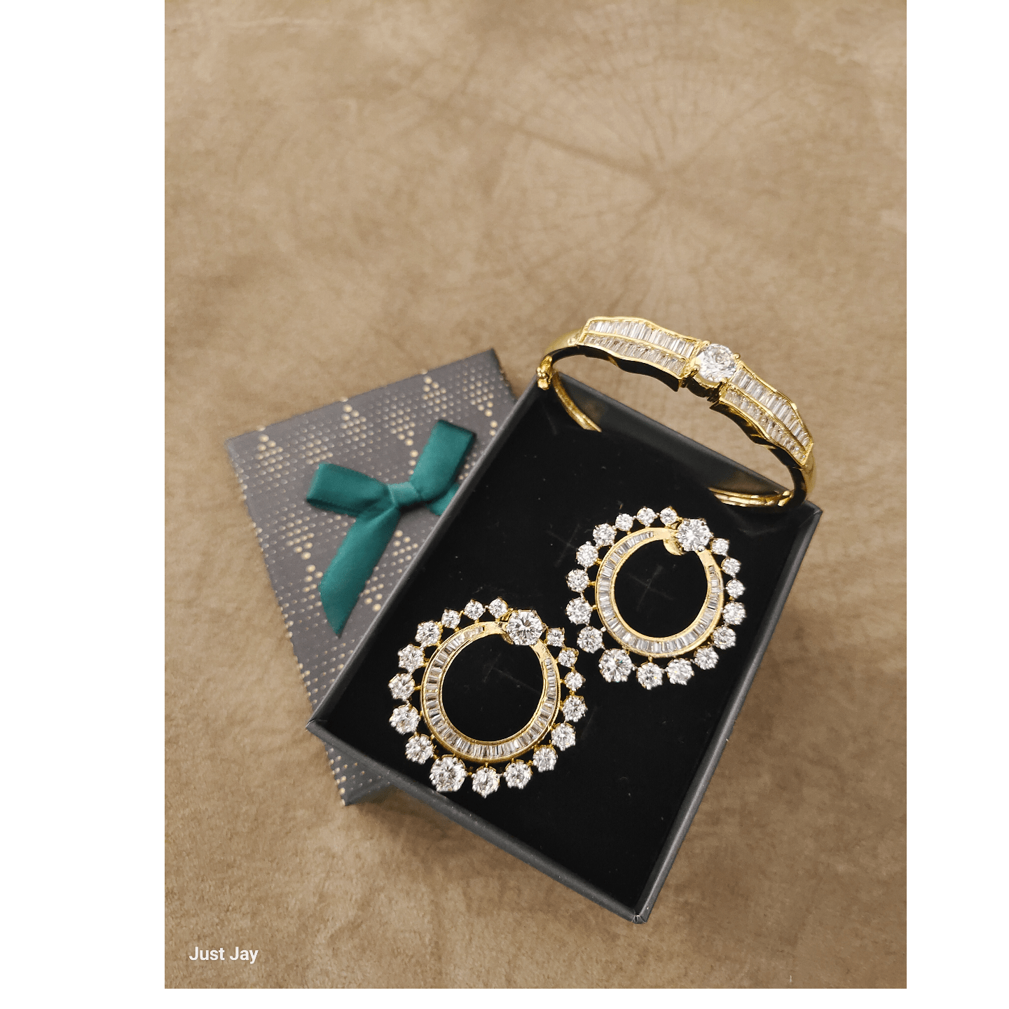 AD Bracelet & Earring Combo Set