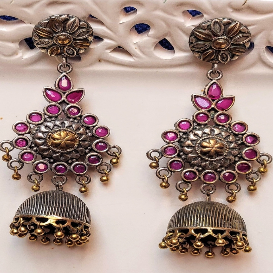 Dual Tone Jhumkas with Kemp
