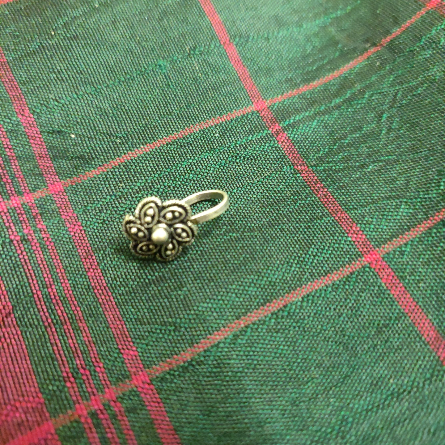 Oxidized Nose Pin