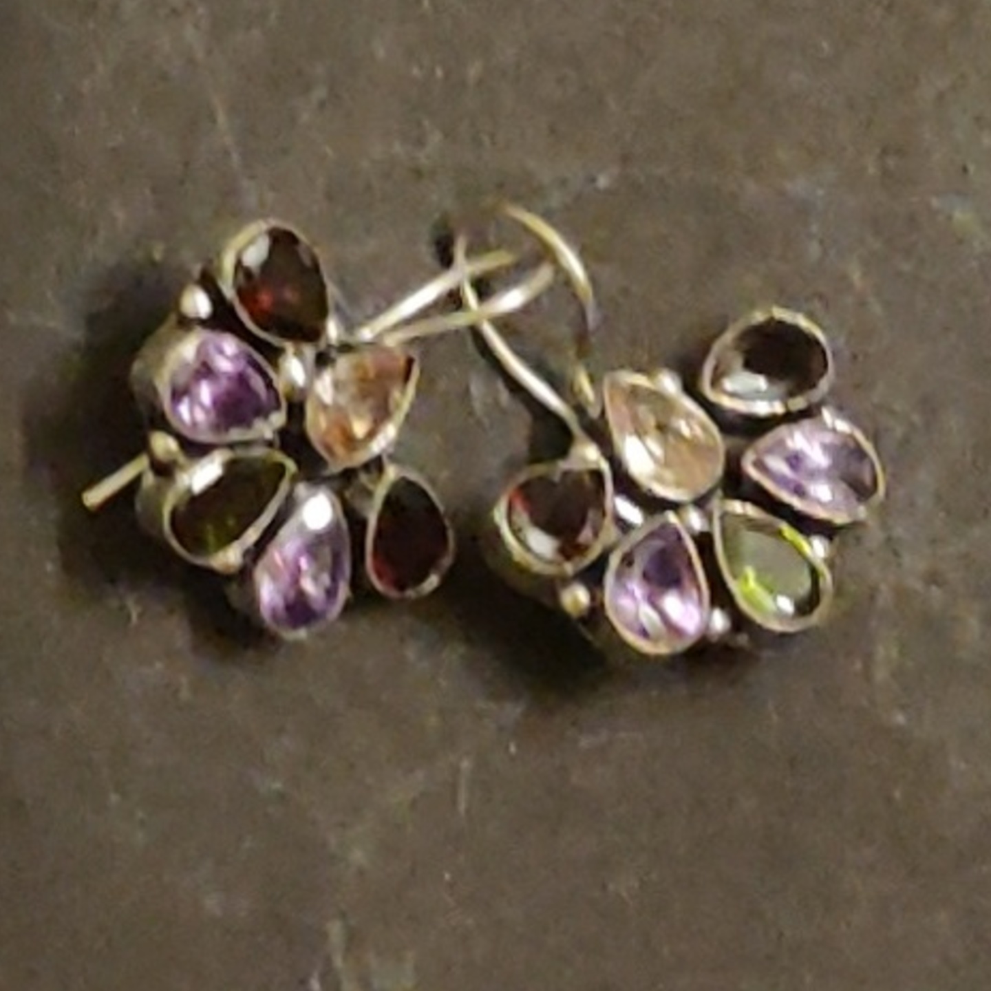 img-1564796067136