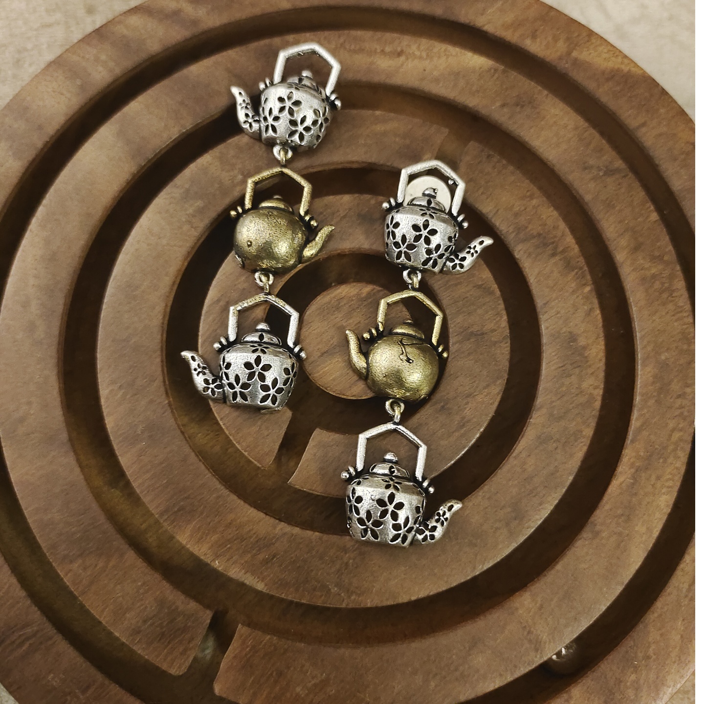 Quirky Kettle Danglers