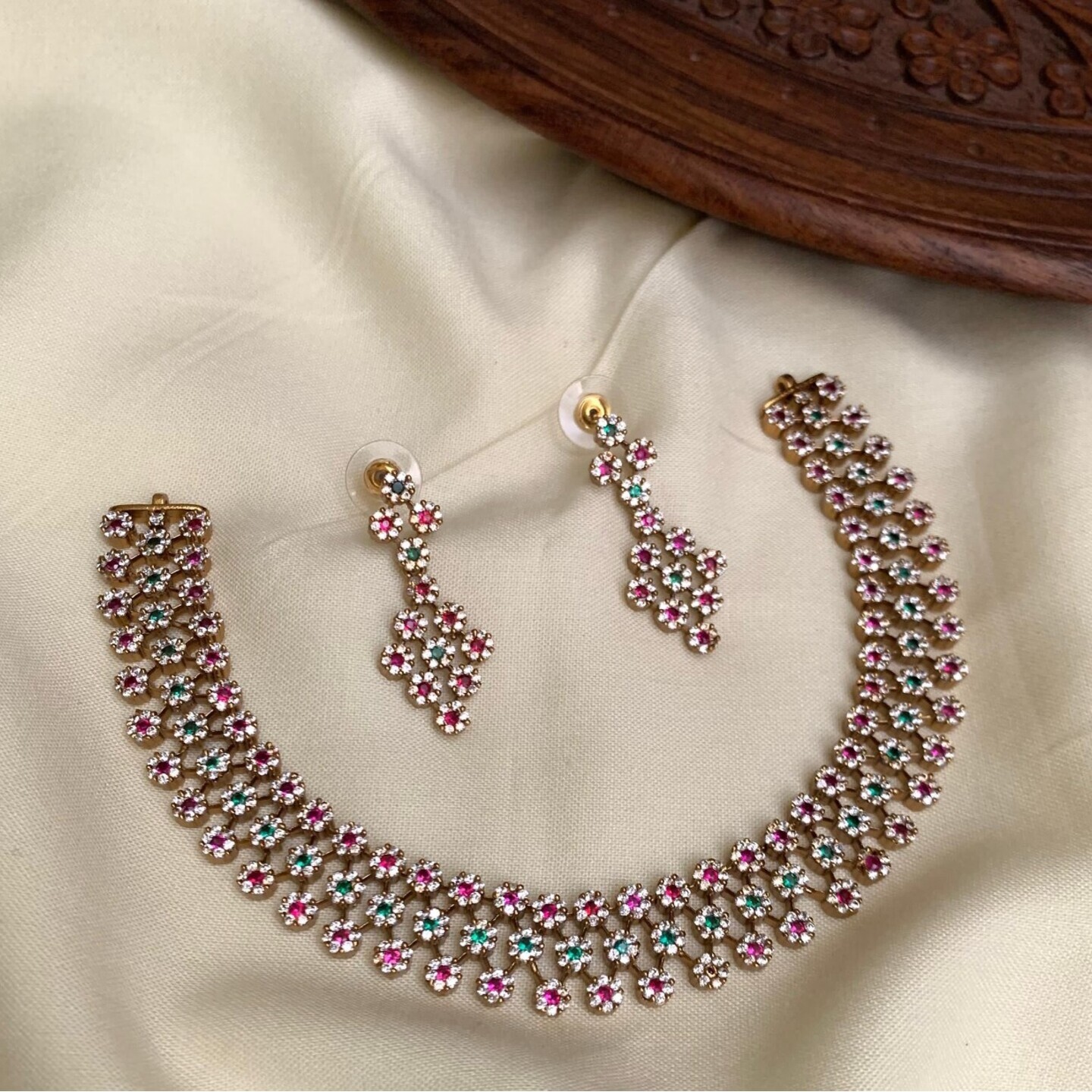 Ruby Red and Emerald Green Short Necklace Set 