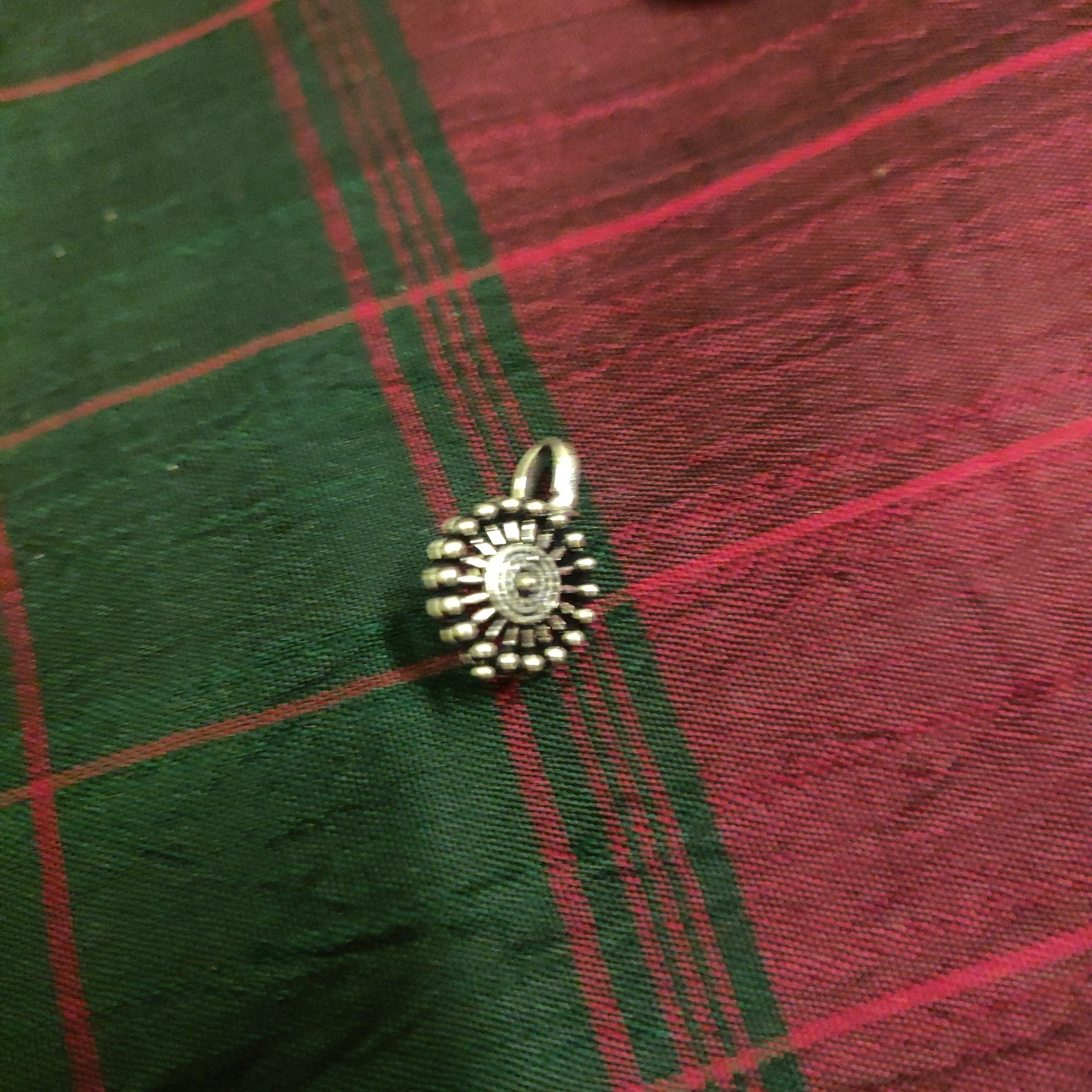 Oxidized Nose Pin